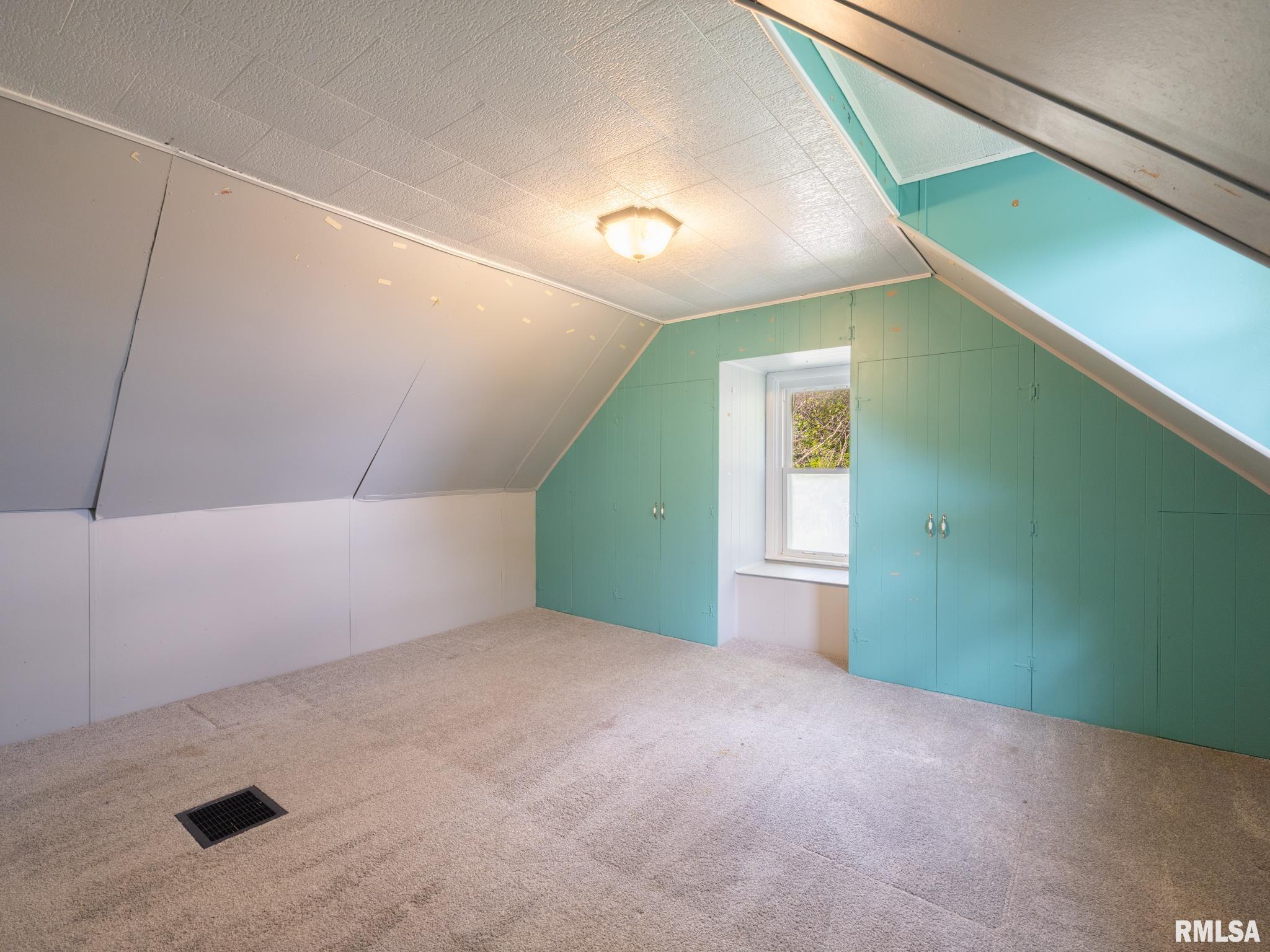 2207 Fondulac Drive, East Peoria, Illinois image 38