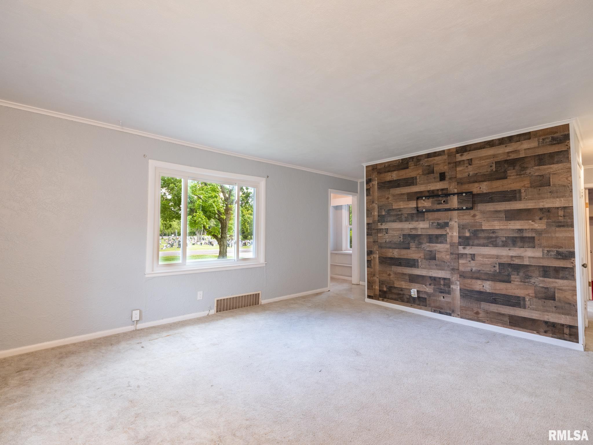 2207 Fondulac Drive, East Peoria, Illinois image 19