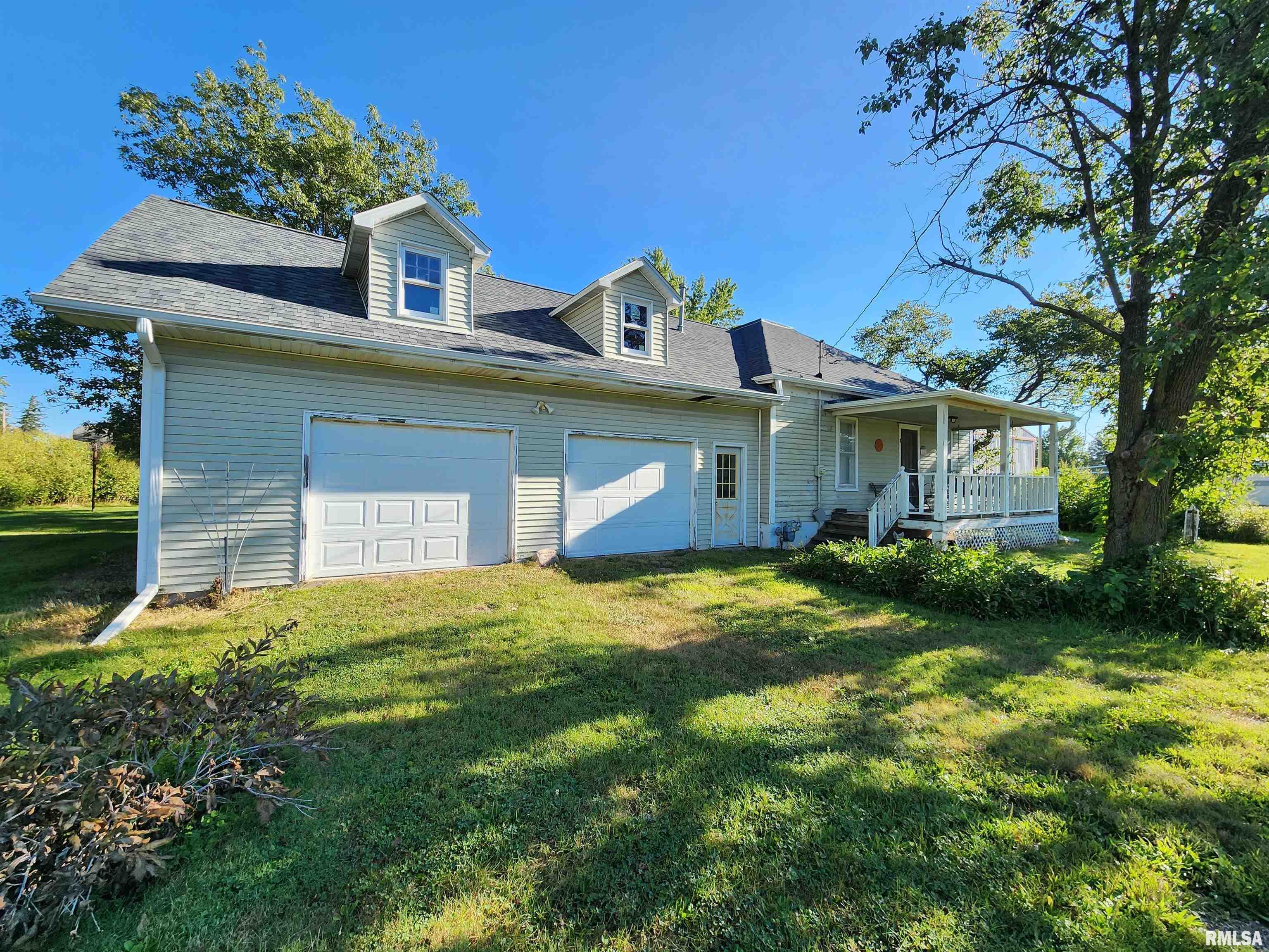 520 W Jefferson Street, Blandinsville, Illinois image 1