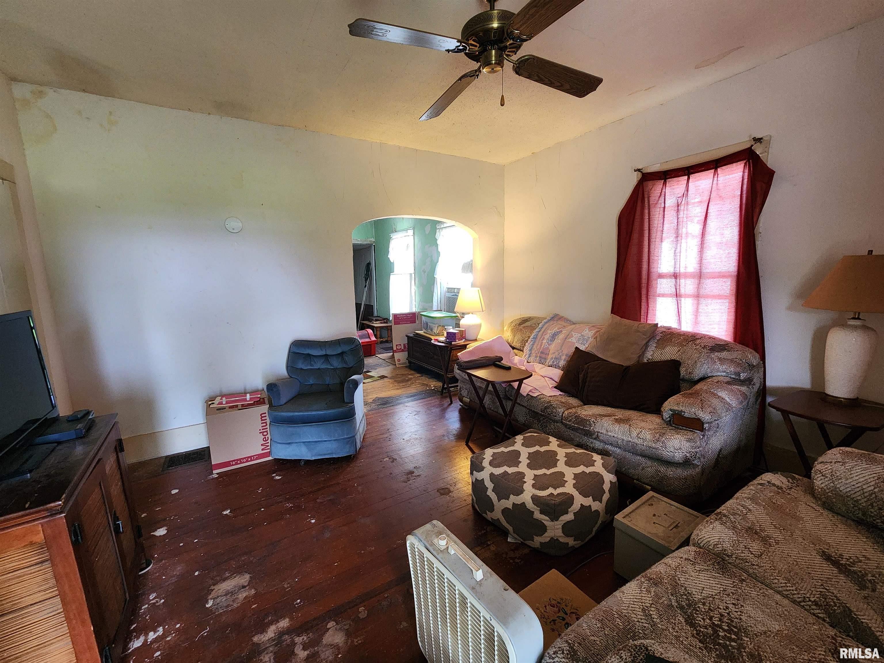 520 W Jefferson Street, Blandinsville, Illinois image 5