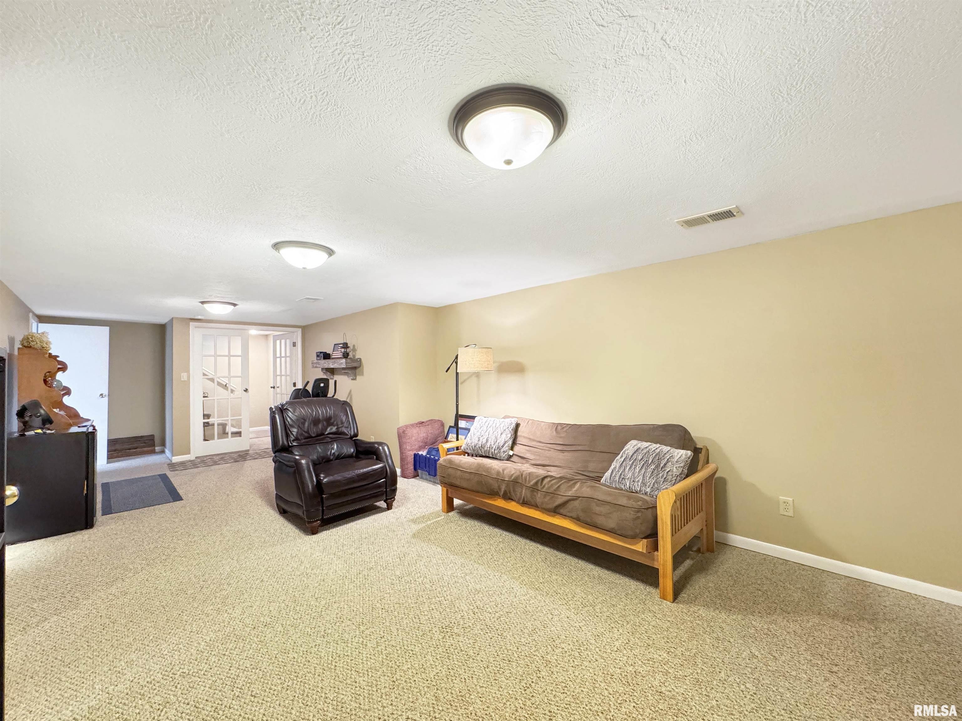 700 Illini Drive, East Peoria, Illinois image 42