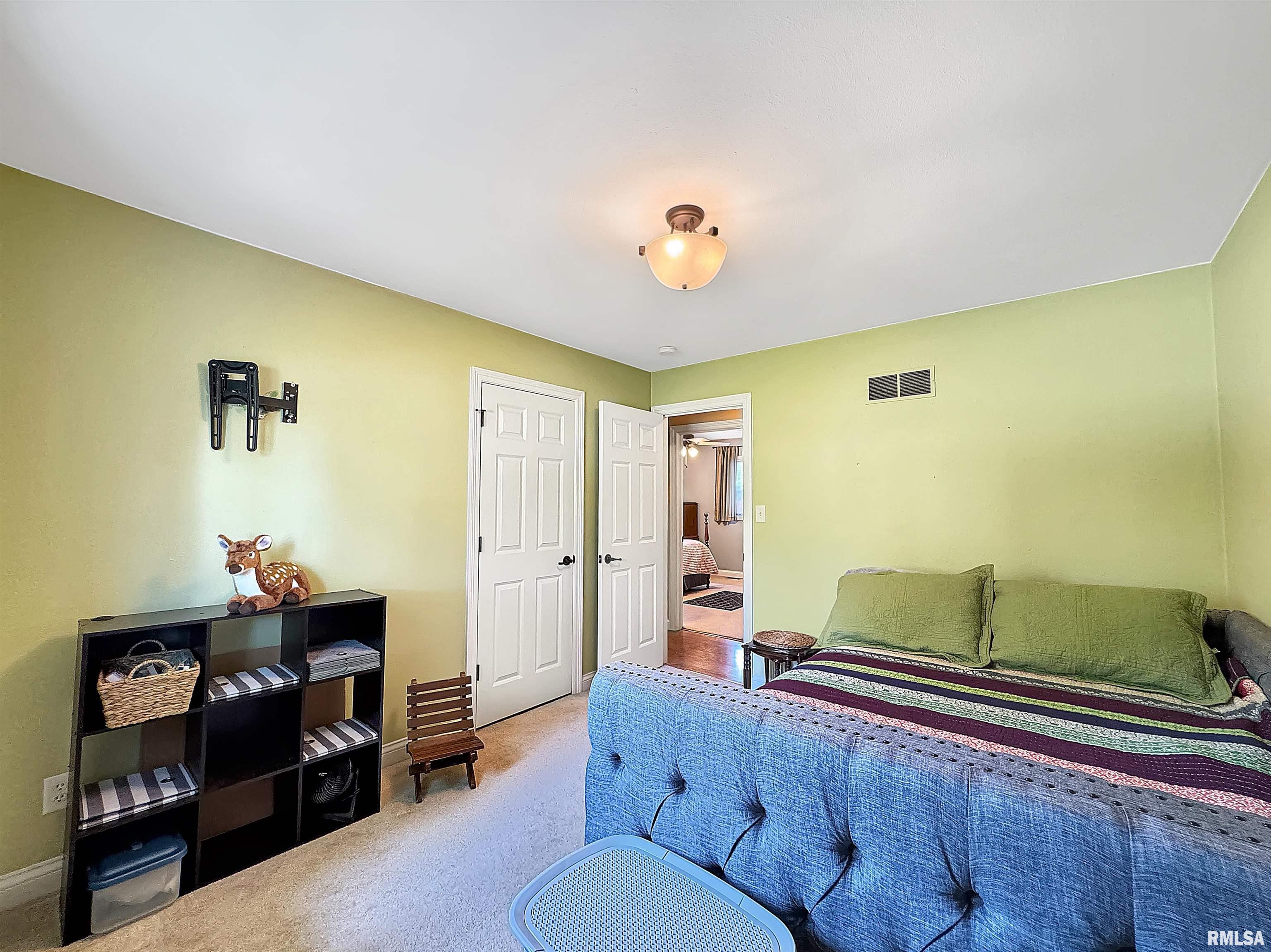 700 Illini Drive, East Peoria, Illinois image 36
