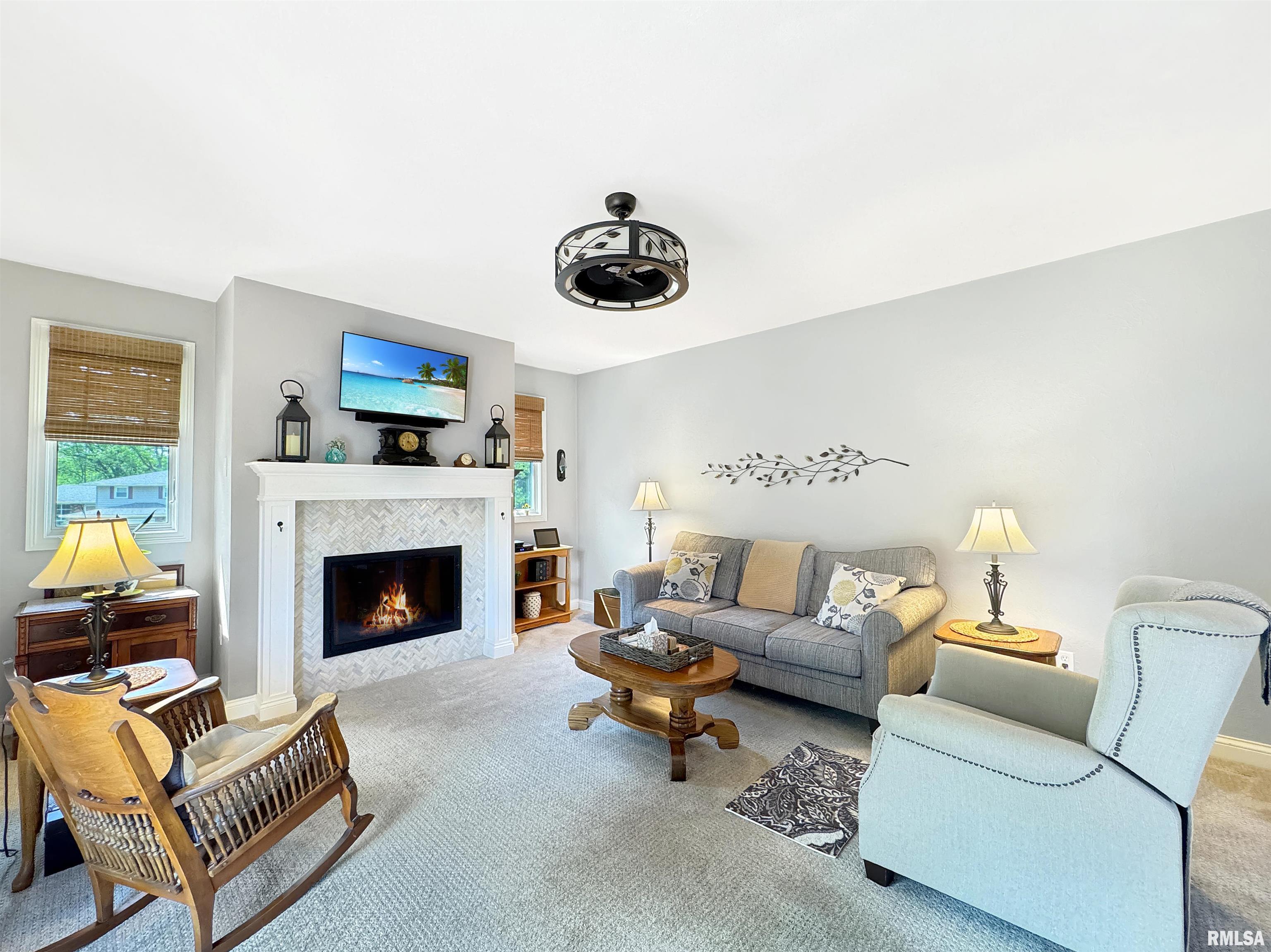 700 Illini Drive, East Peoria, Illinois image 4