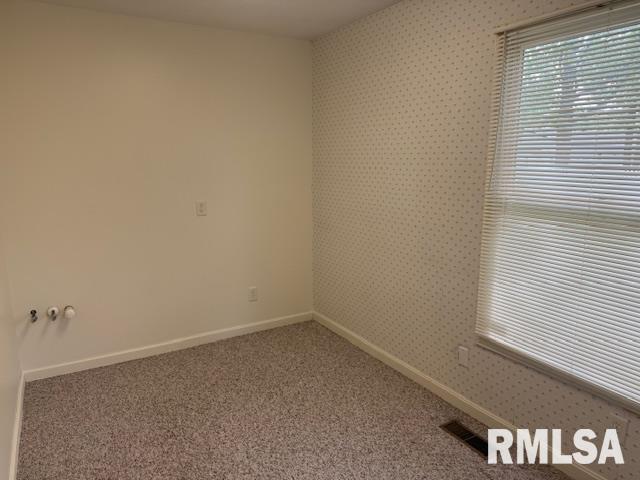 301 S Pershing Street, Energy, Illinois image 10