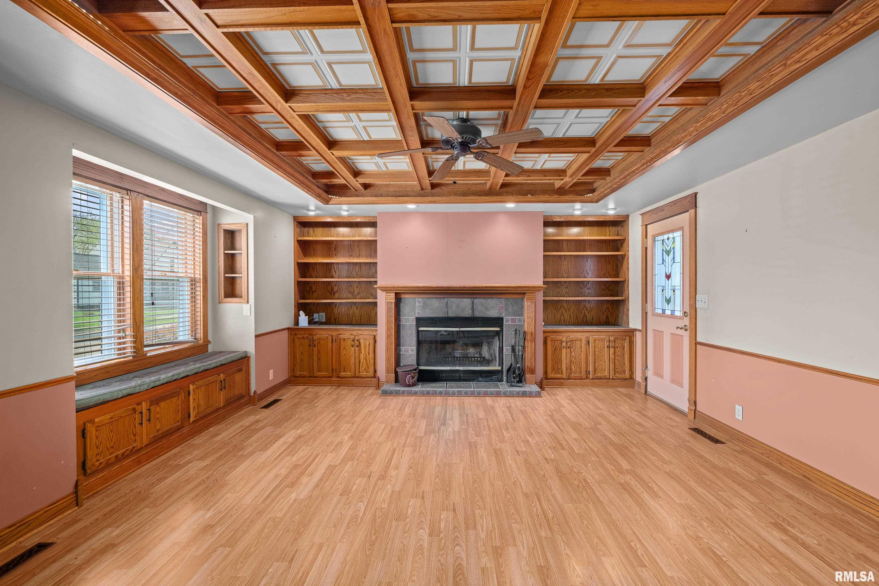 140 W 5th Avenue, Woodhull, Illinois image 19