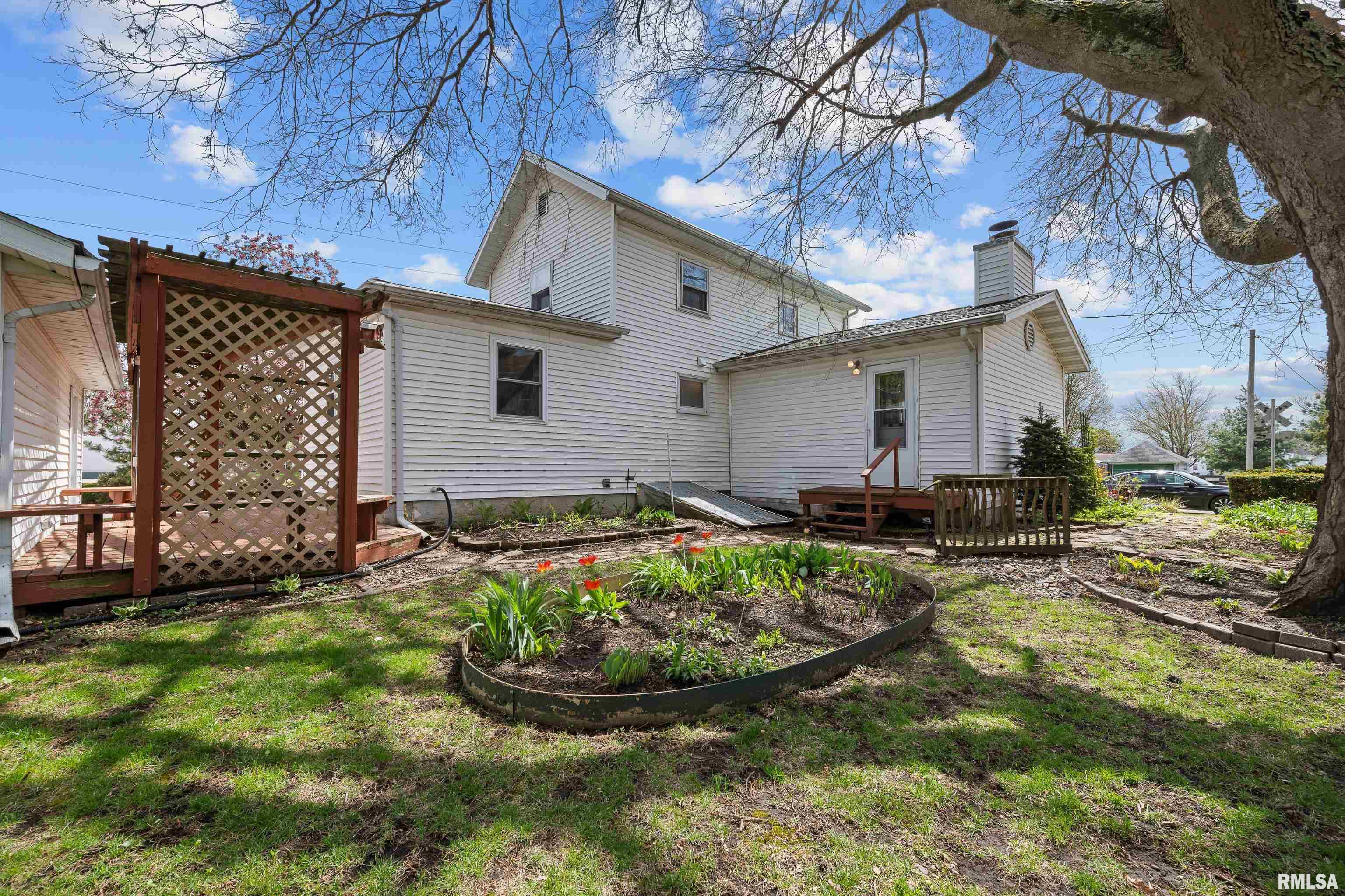 140 W 5th Avenue, Woodhull, Illinois image 36