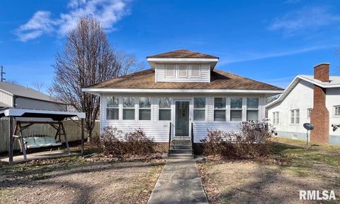 Homes For Sale - 261 Ullin Avenue<br/> Pulaski County, Ullin, IL 62992