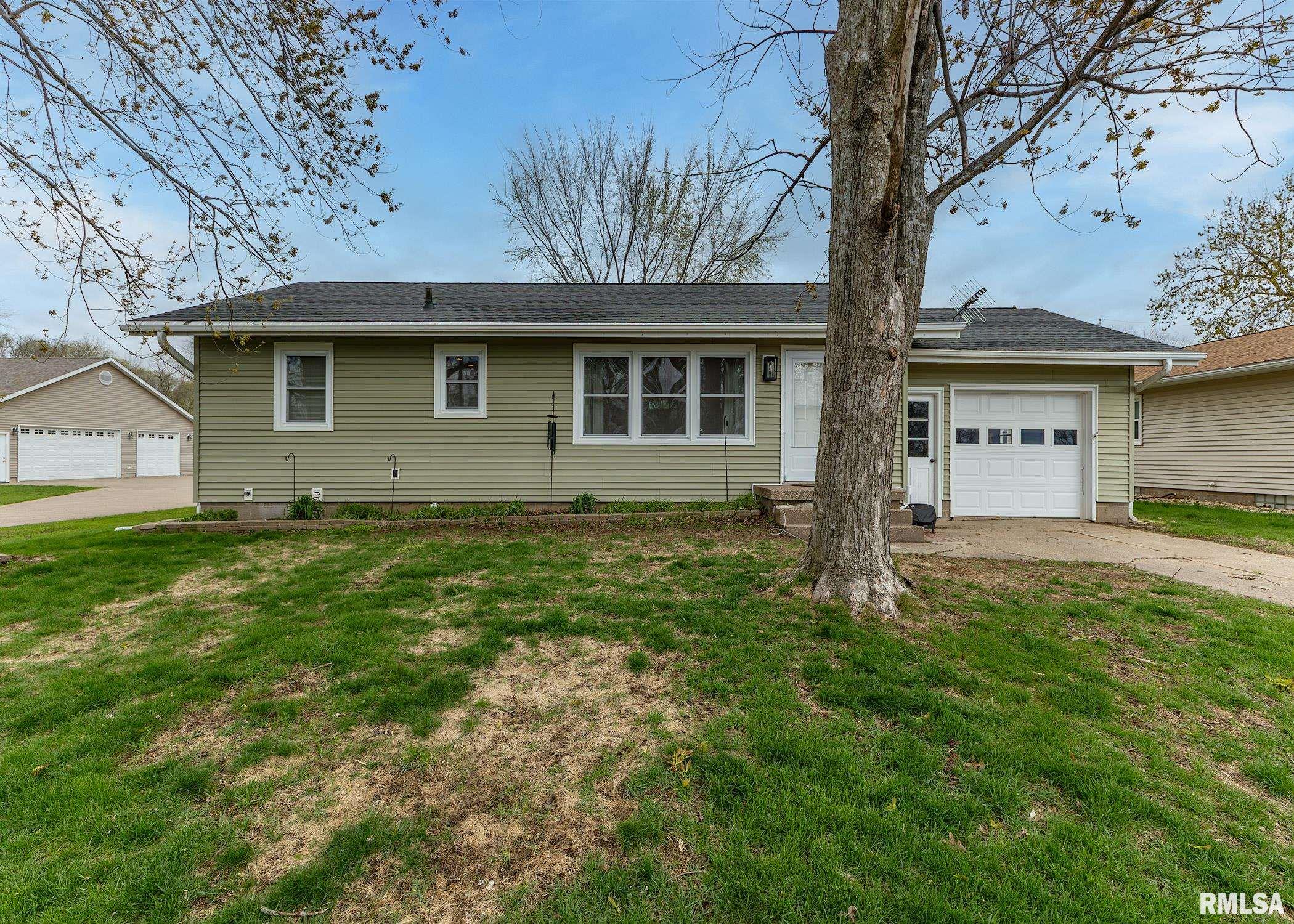 1508 3rd Street, Camanche, Iowa image 1