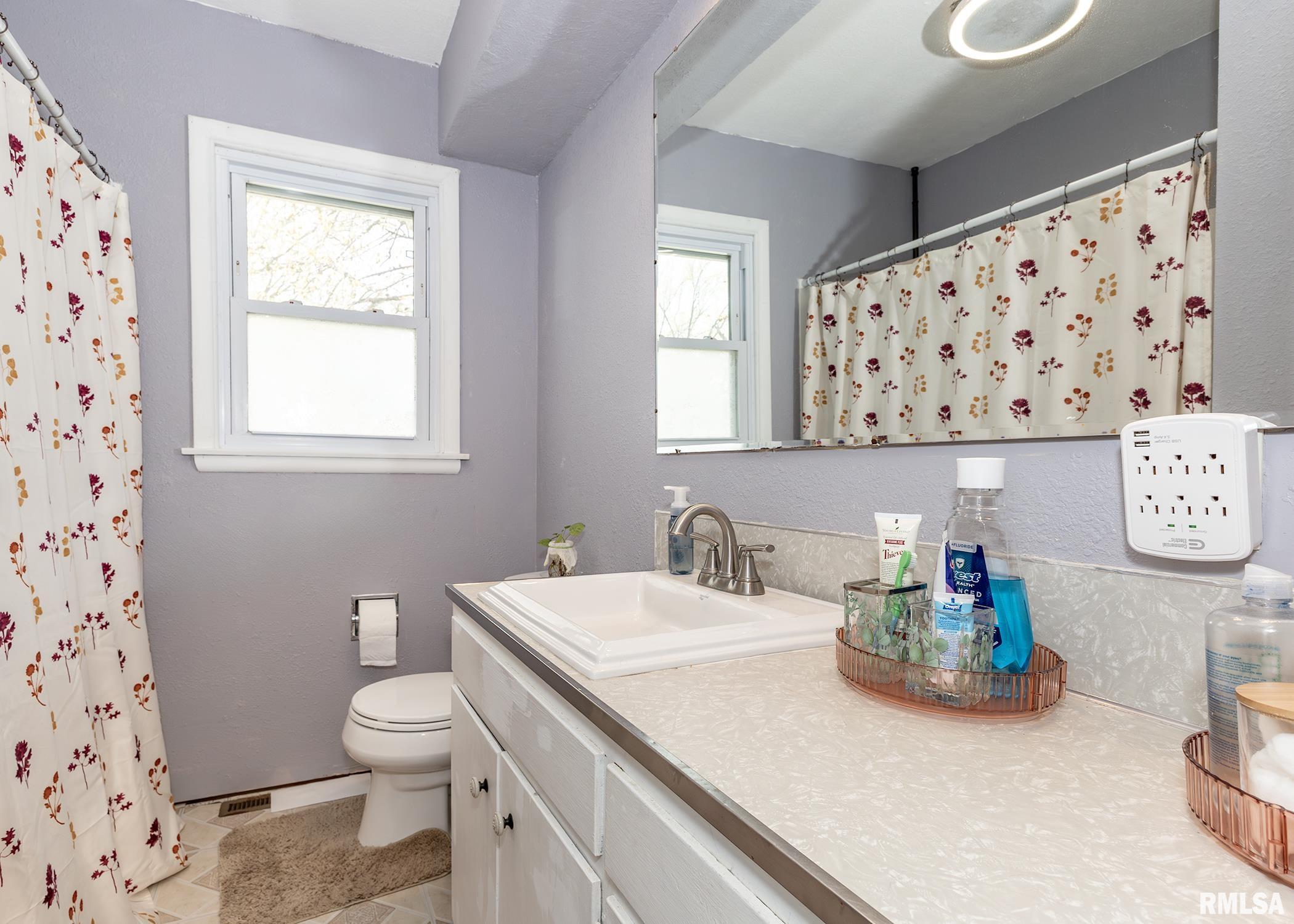 1508 3rd Street, Camanche, Iowa image 15