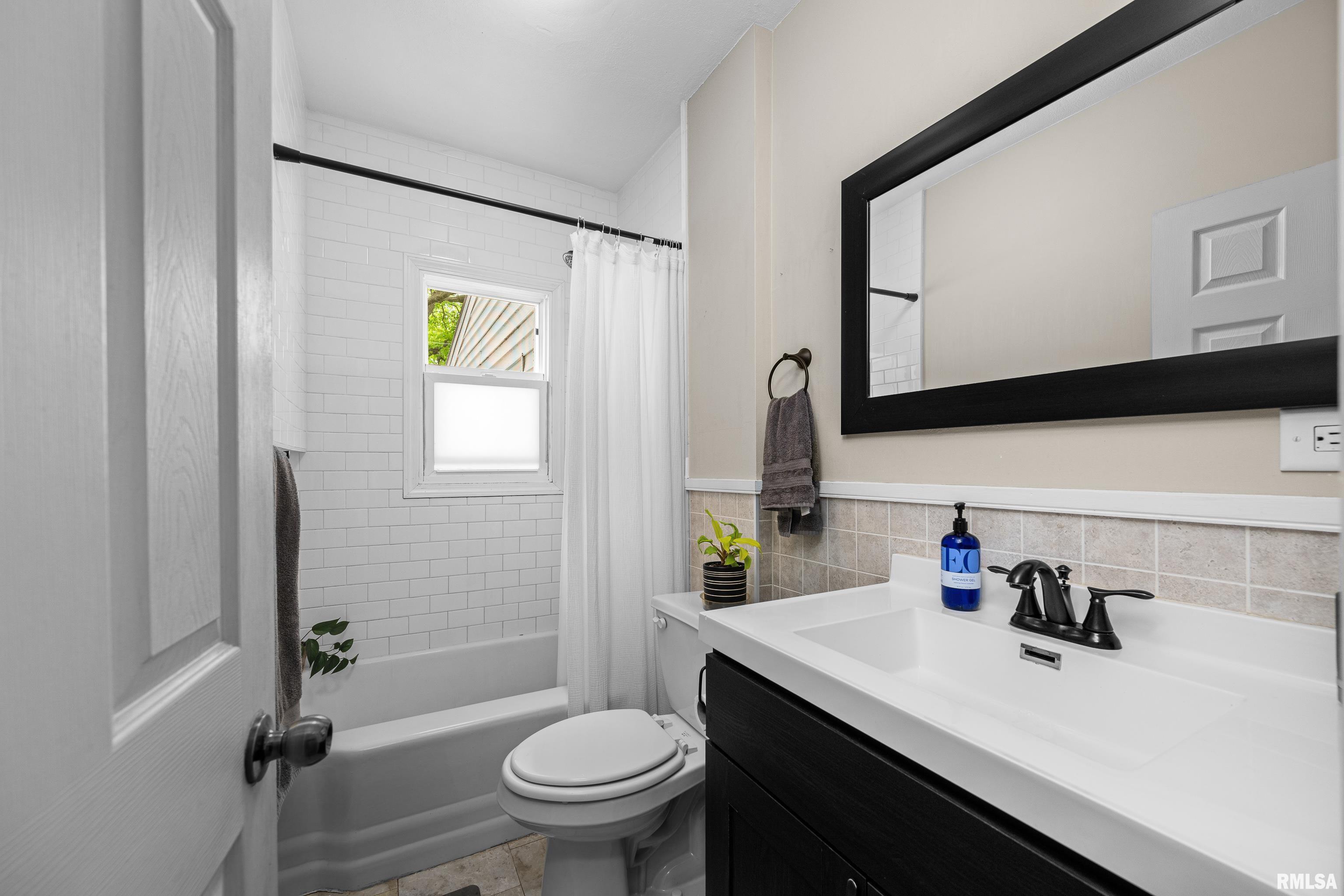 3610 12th Avenue, Moline, Illinois image 17