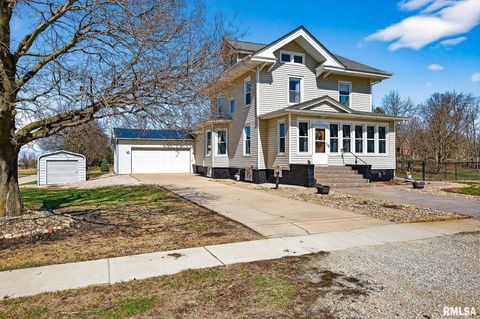 Homes For Sale - 337 W Chestnut Street<br/> Oneida, IL 61467