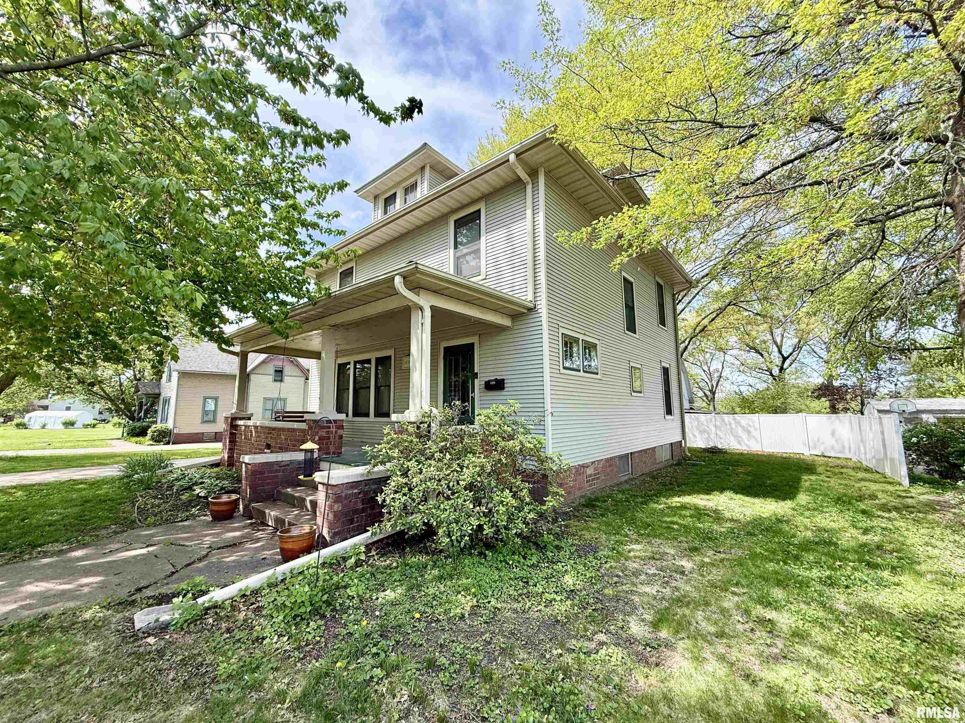 101 S Stewart Street, Geneseo, Illinois image 23