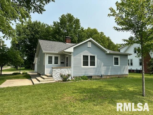 200 E Vandalia Road, Jacksonville, Illinois image 1