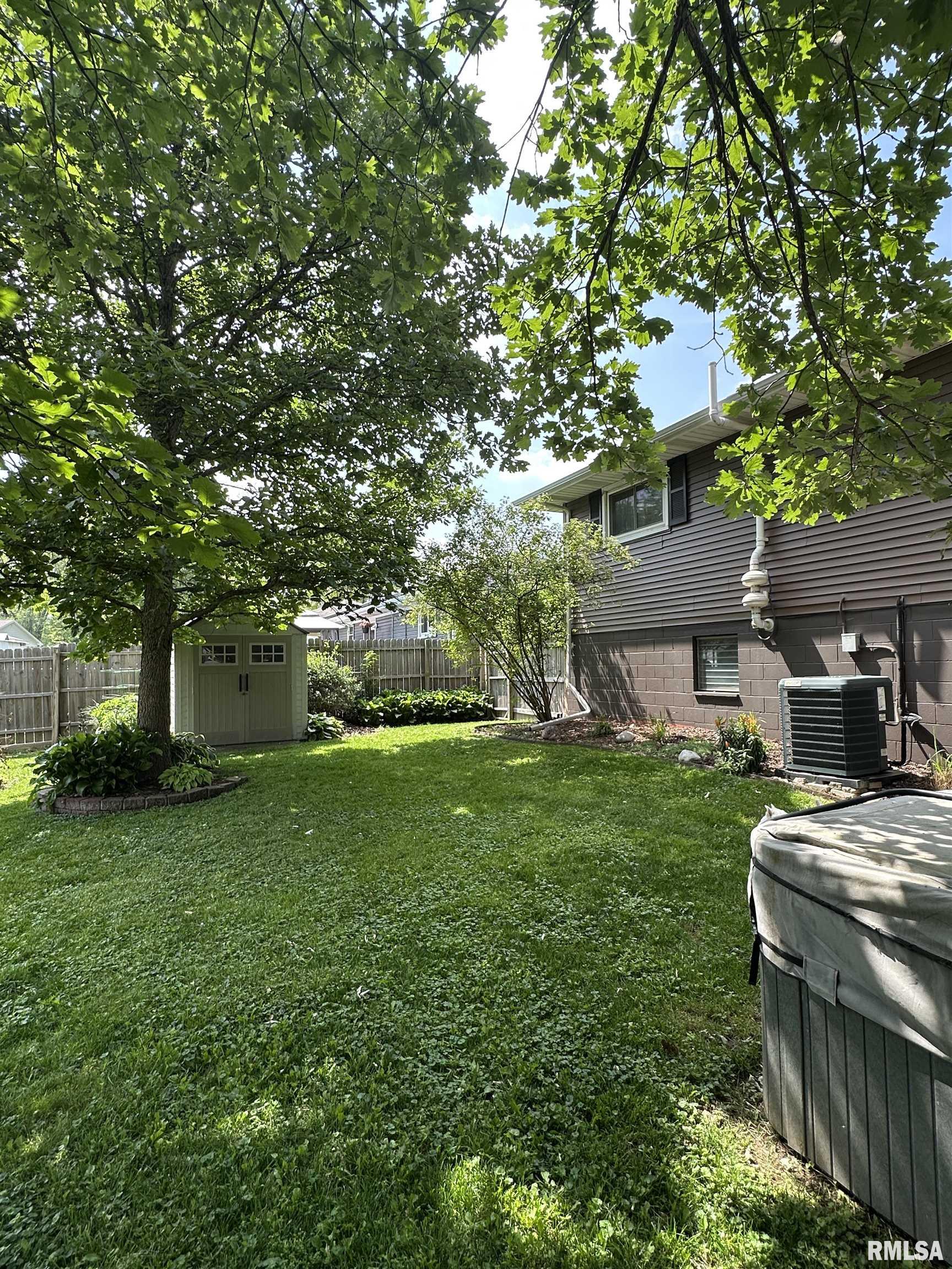 5828 W Colt Drive, Peoria, Illinois image 25