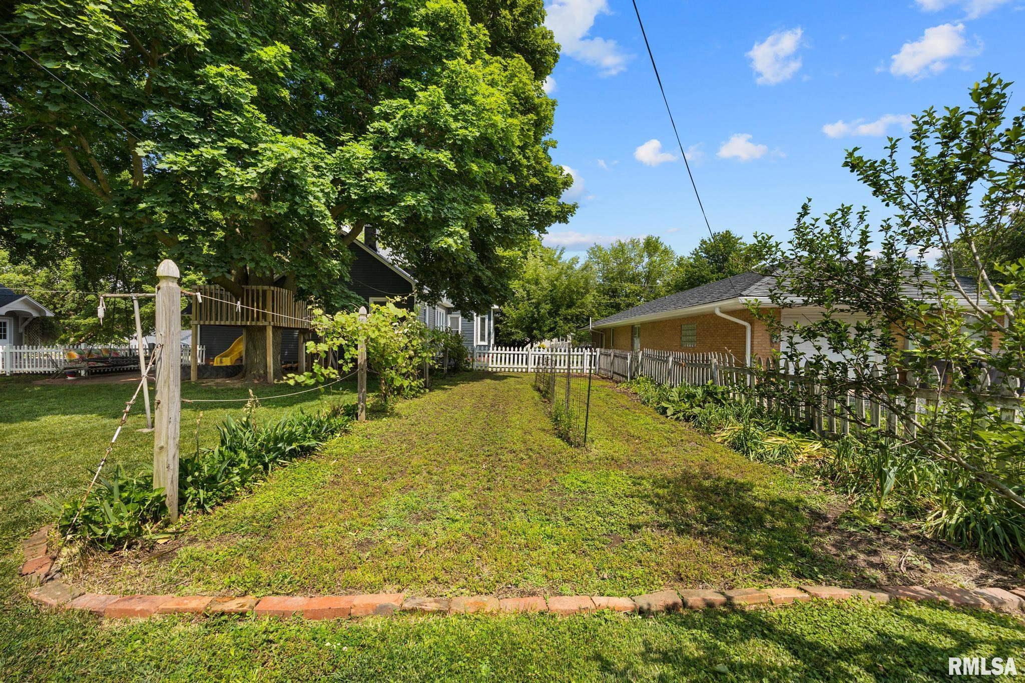 703 N Main Street, Roanoke, Illinois image 36