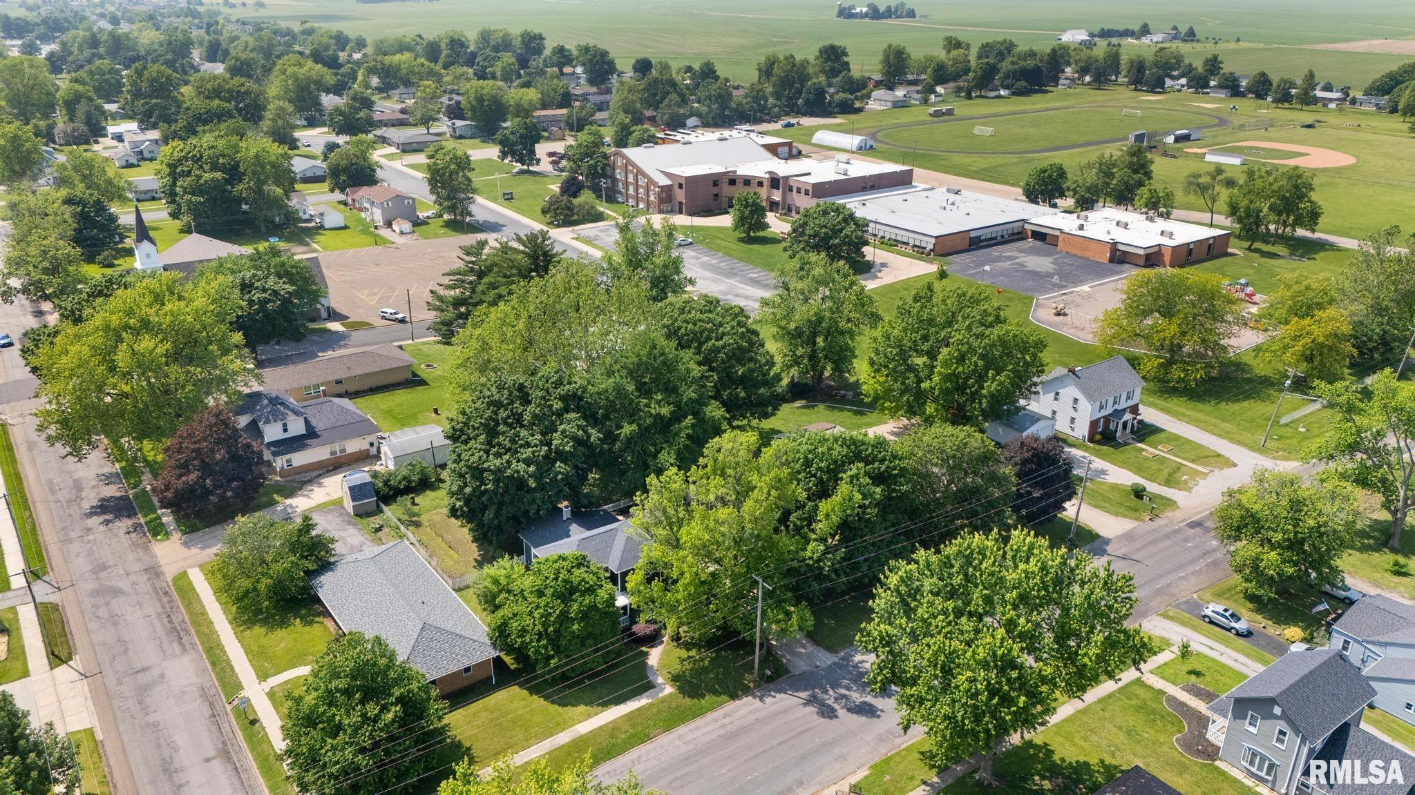 703 N Main Street, Roanoke, Illinois image 39