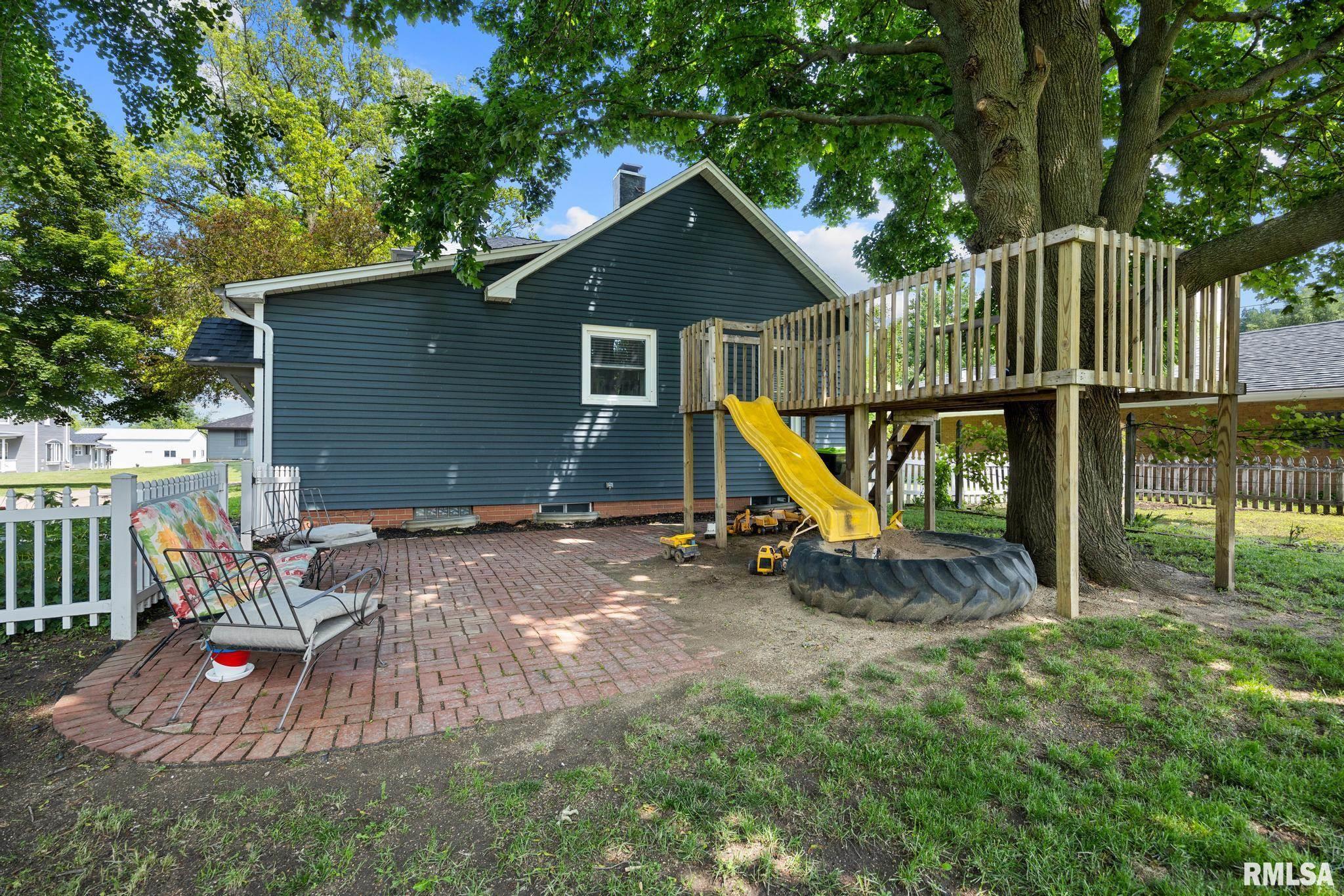703 N Main Street, Roanoke, Illinois image 34