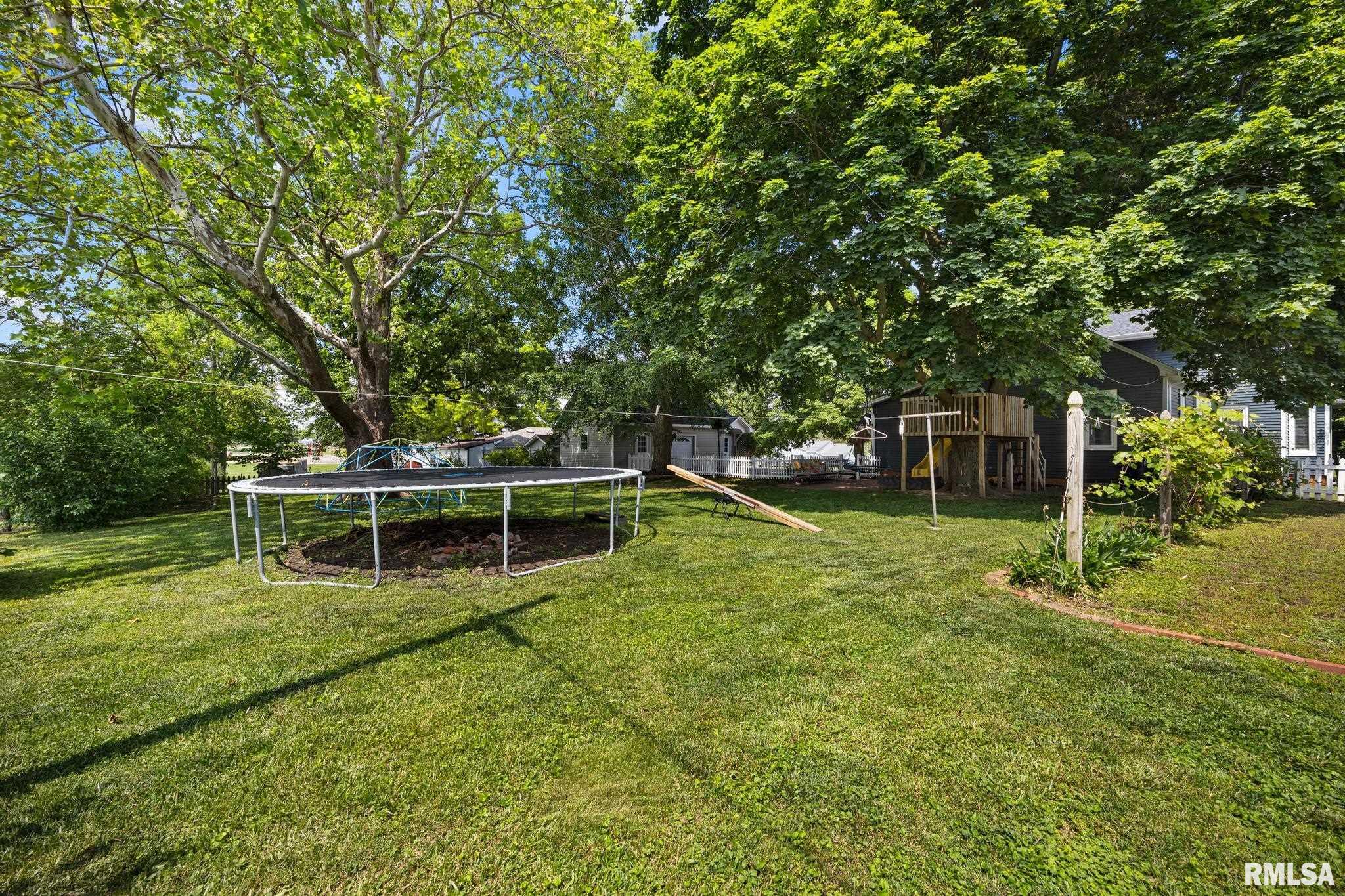 703 N Main Street, Roanoke, Illinois image 35