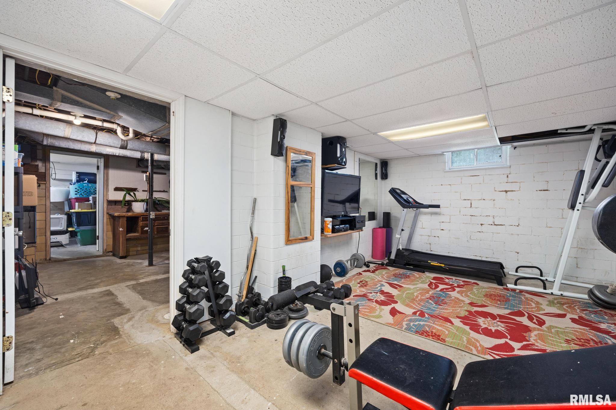 703 N Main Street, Roanoke, Illinois image 31