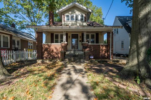 Homes For Sale - 2115 W Kellogg Avenue<br/> West Peoria, IL 61604