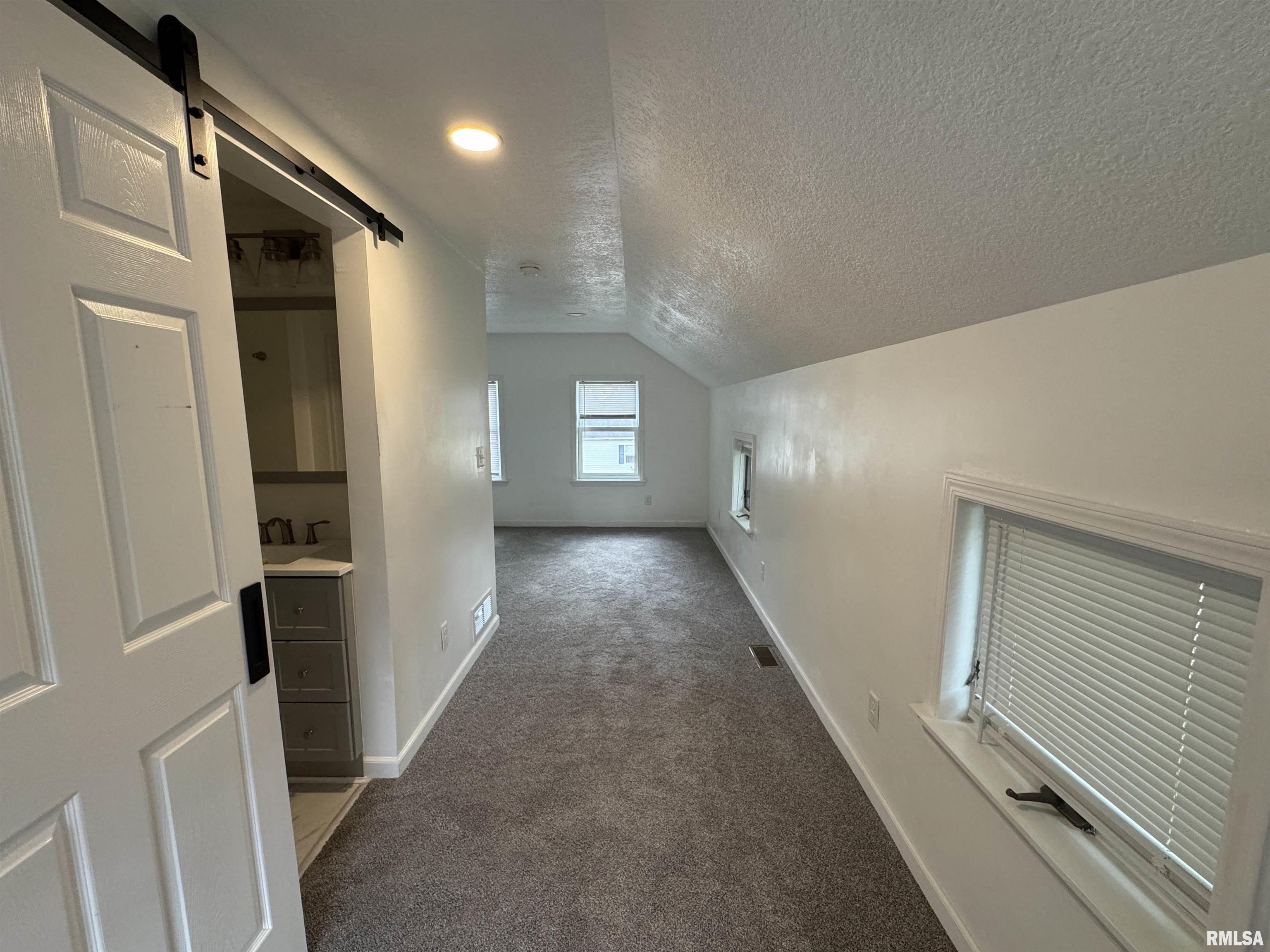 329 E Orange Street, Geneseo, Illinois image 20