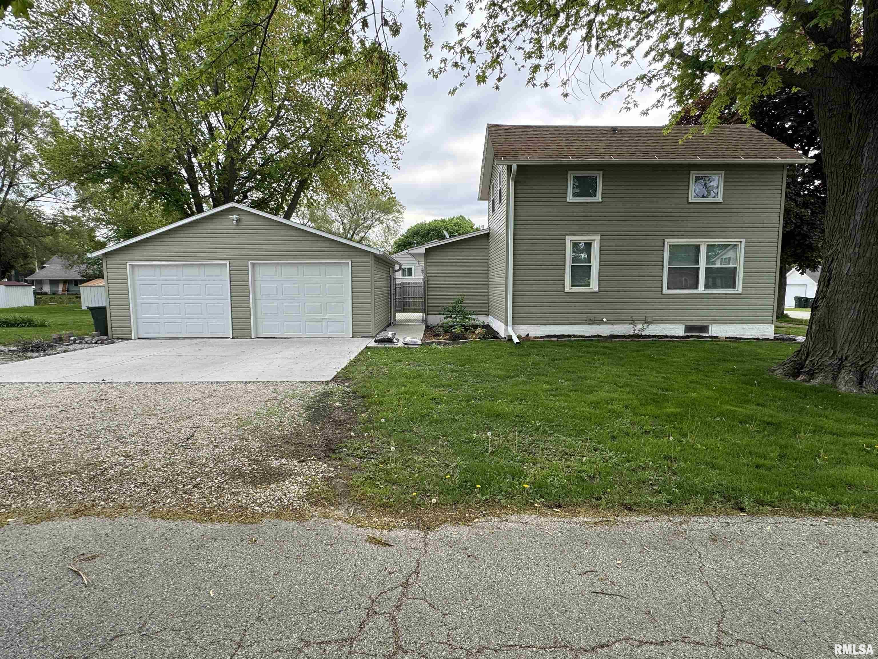 329 E Orange Street, Geneseo, Illinois image 3
