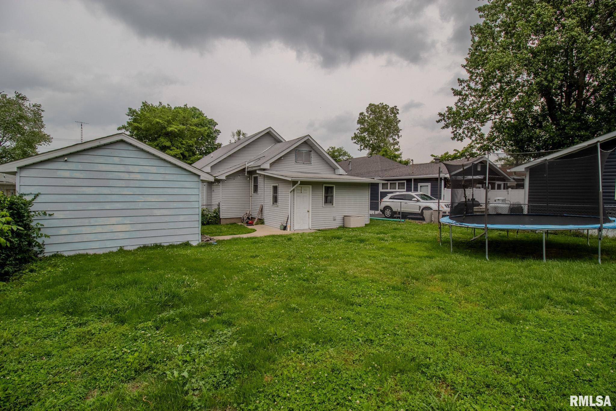 1206 E Oak Street, West Frankfort, Illinois image 5