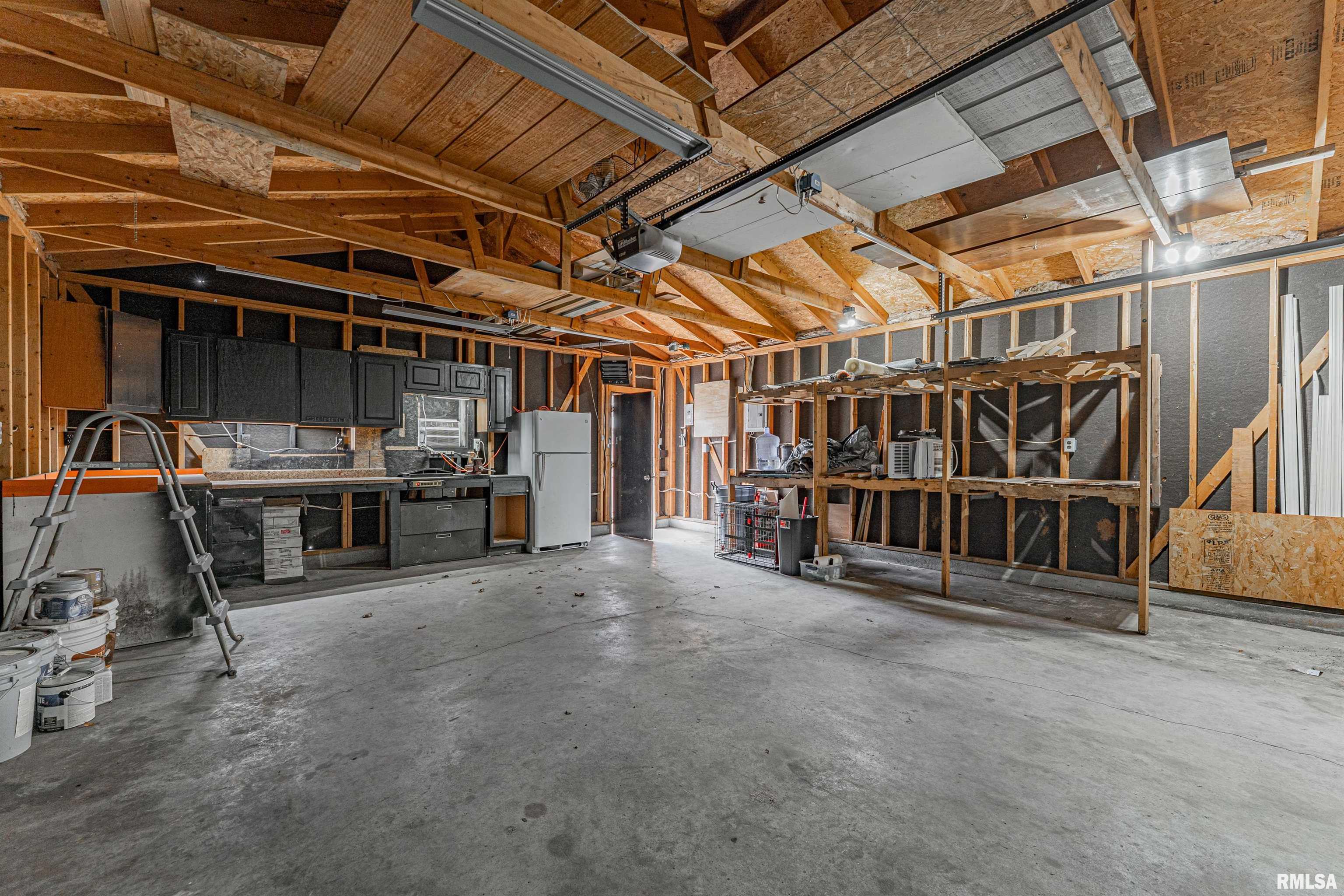 629 N Mclean Street, Lincoln, Illinois image 24