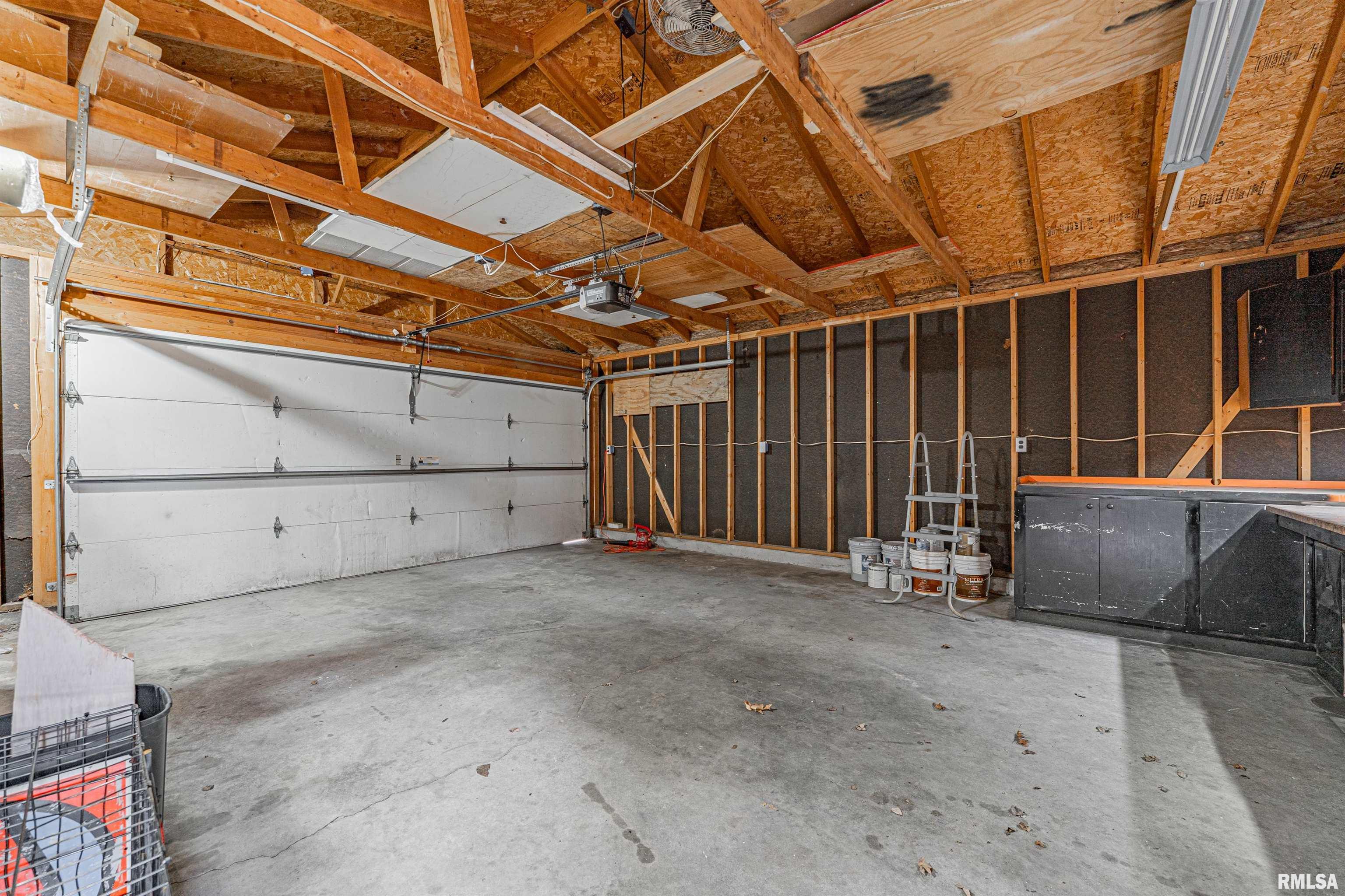 629 N Mclean Street, Lincoln, Illinois image 23