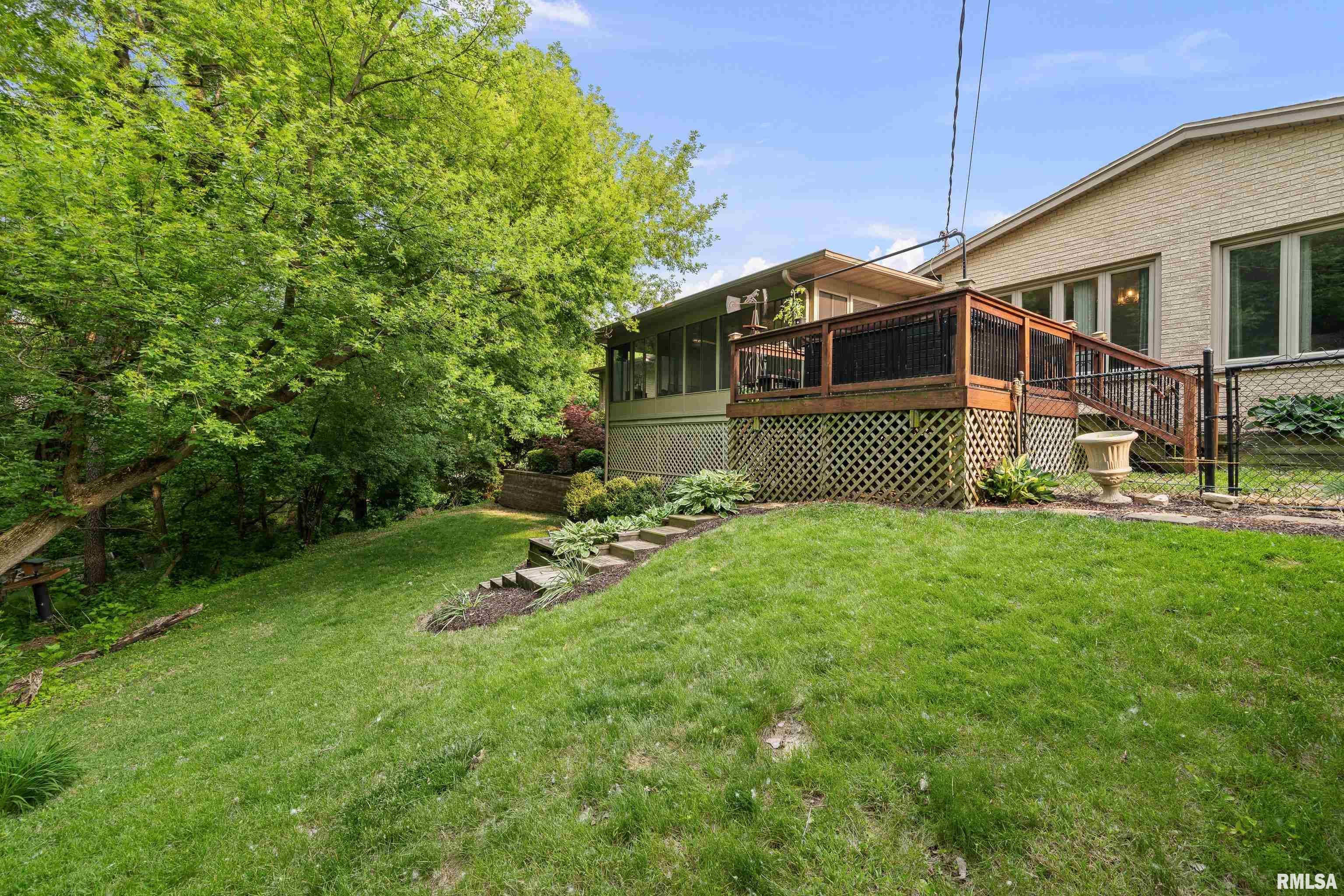 4523 39th Avenue, Rock Island, Illinois image 2