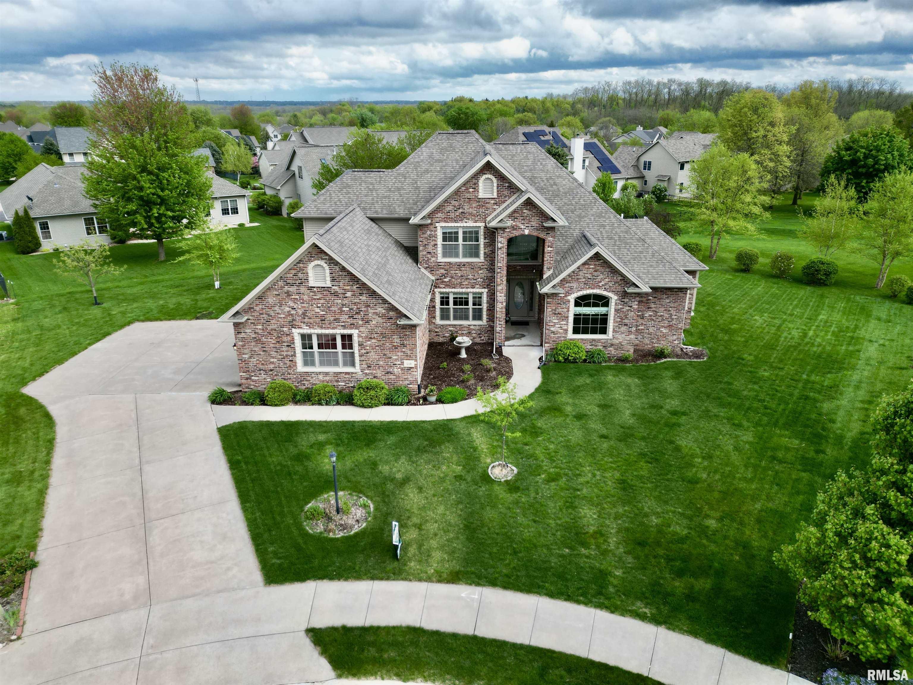 510 Copper Ridge Court, Dunlap, Illinois image 2