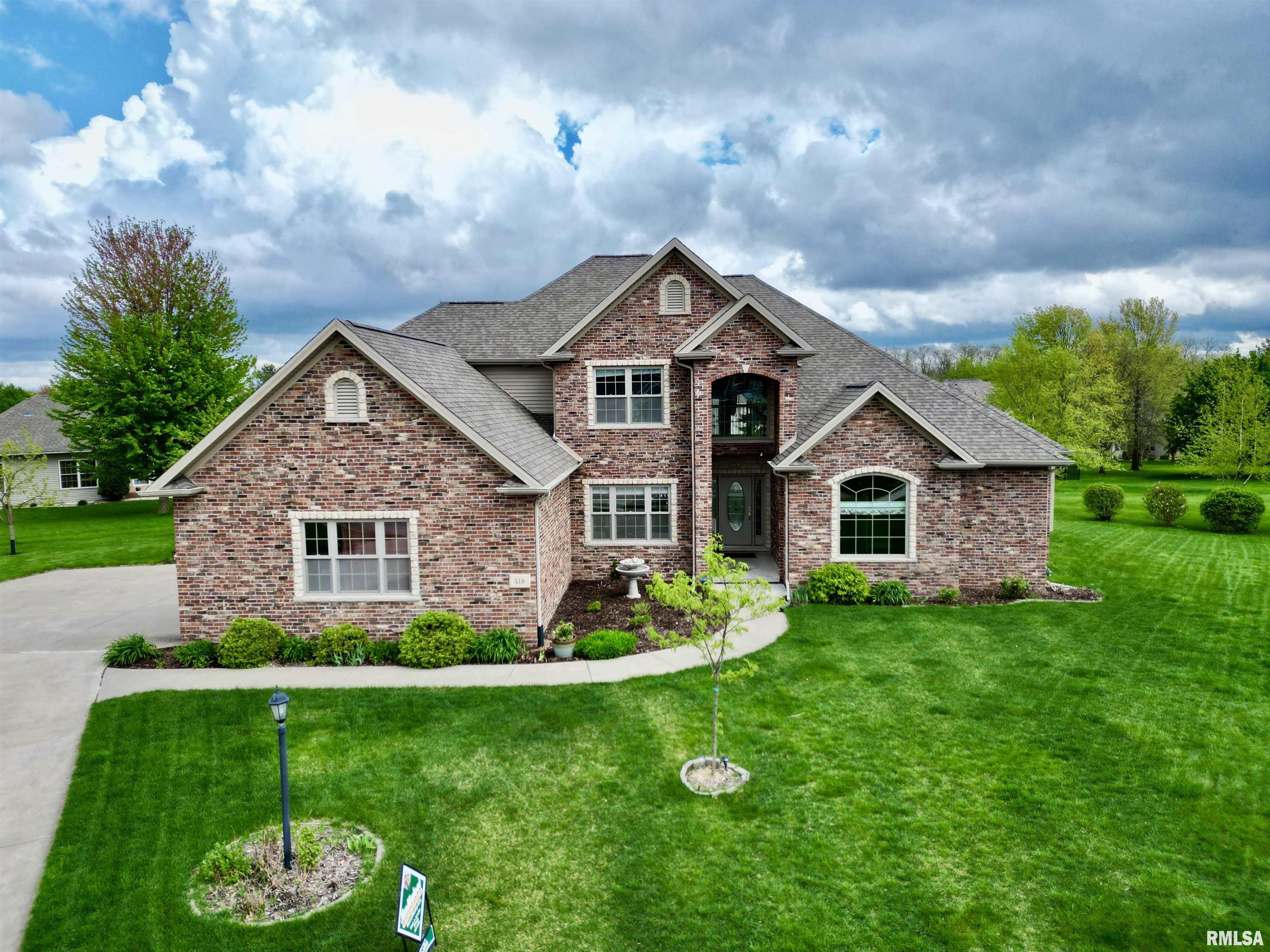 510 Copper Ridge Court, Dunlap, Illinois image 1