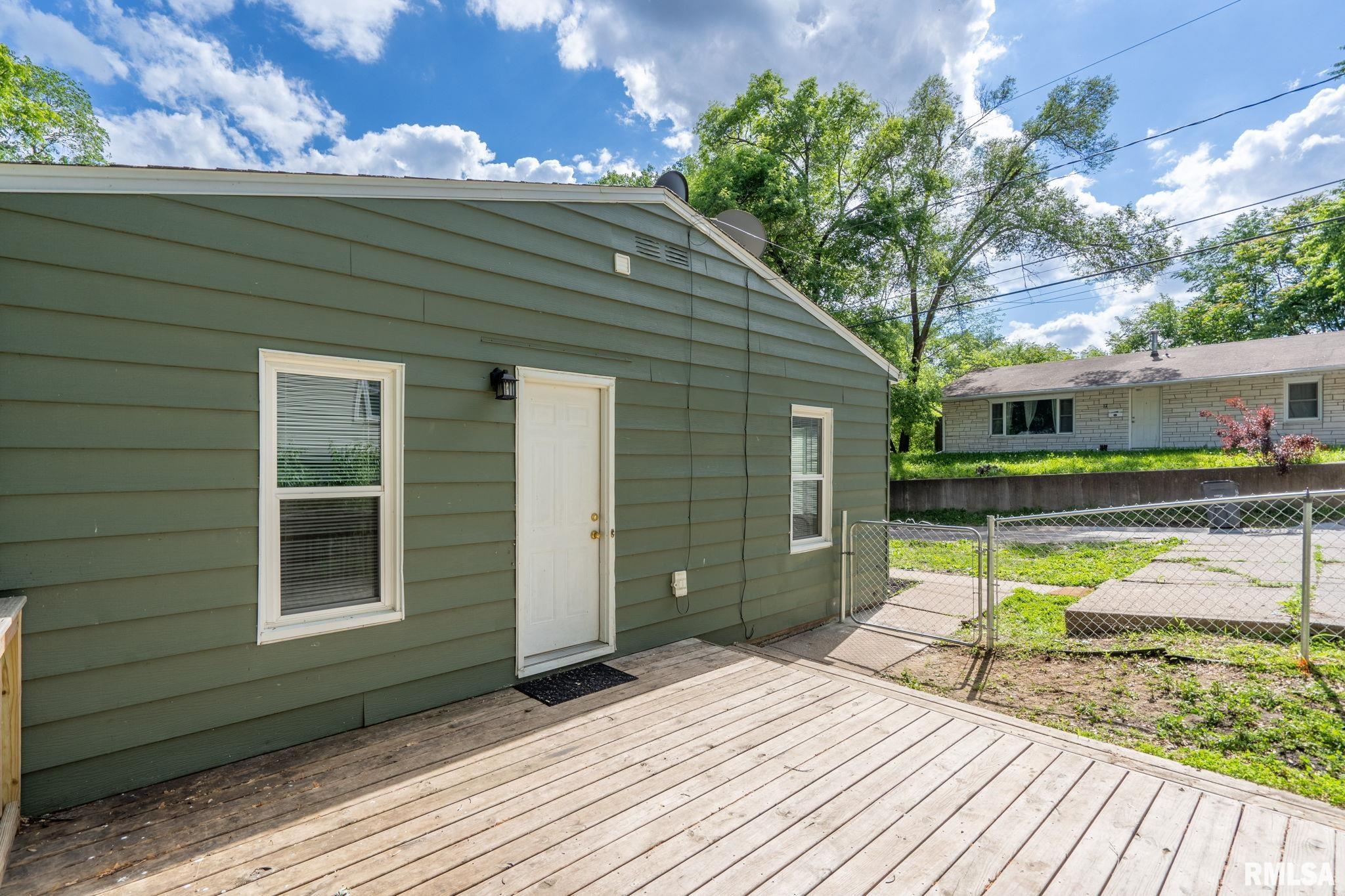18 Riverview Lane, Bettendorf, Iowa image 5