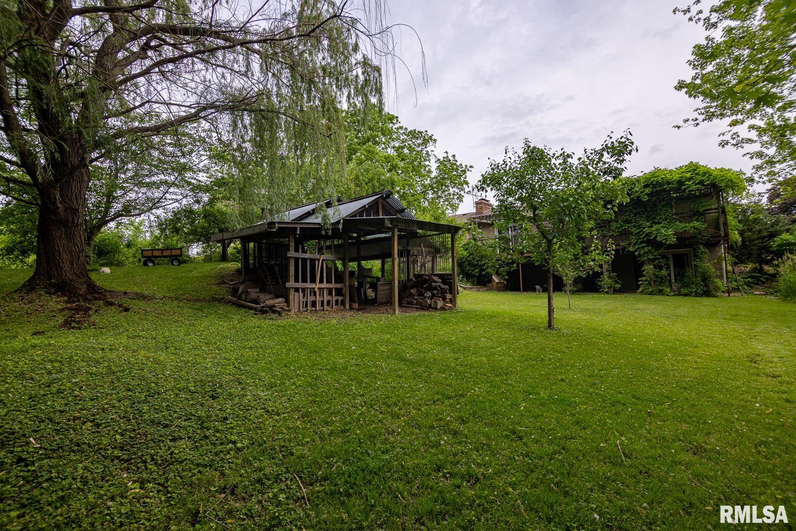 1135 Fairlane Drive, Bettendorf, Iowa image 42