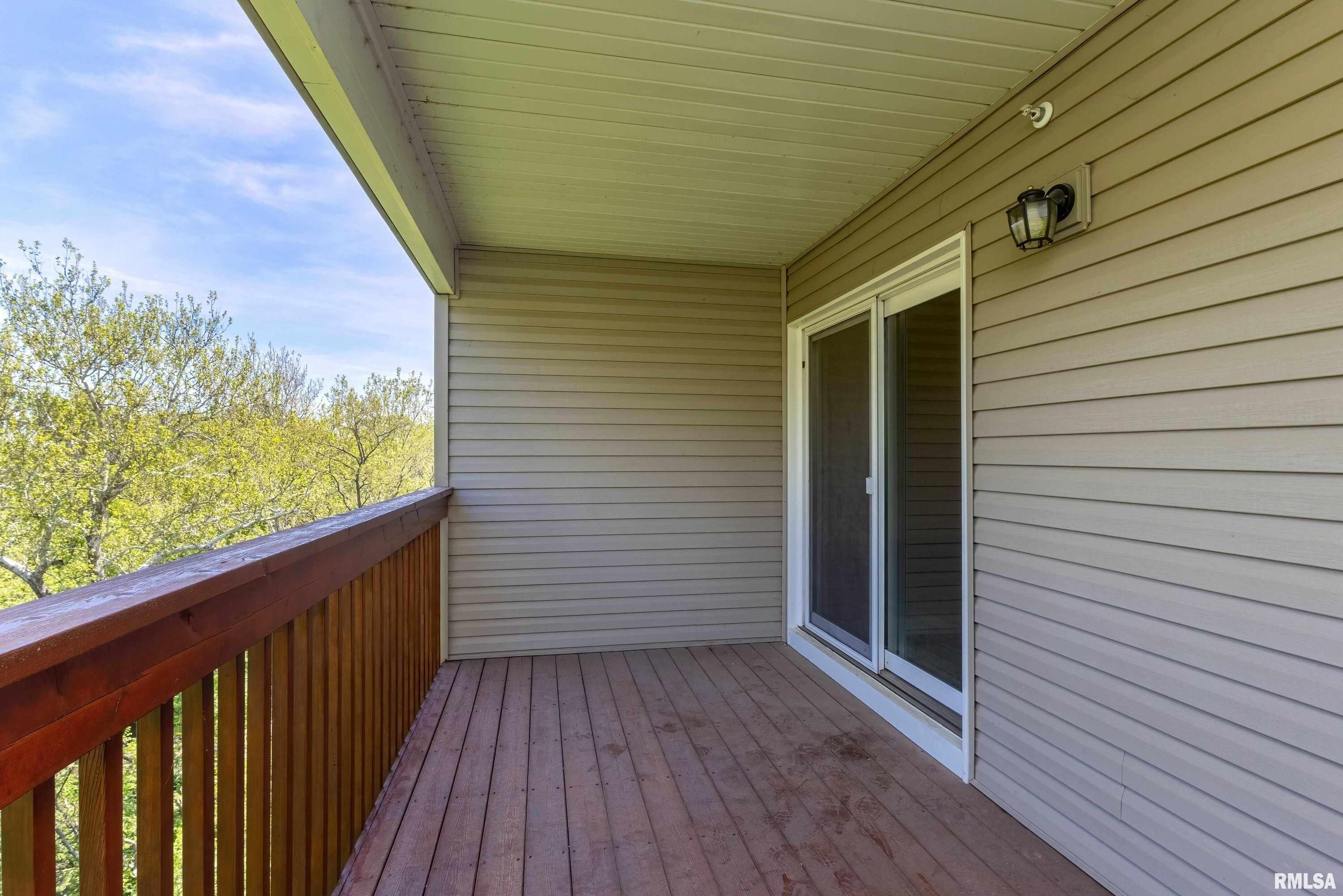 4102 Creek Hill Drive #102, Bettendorf, Iowa image 12