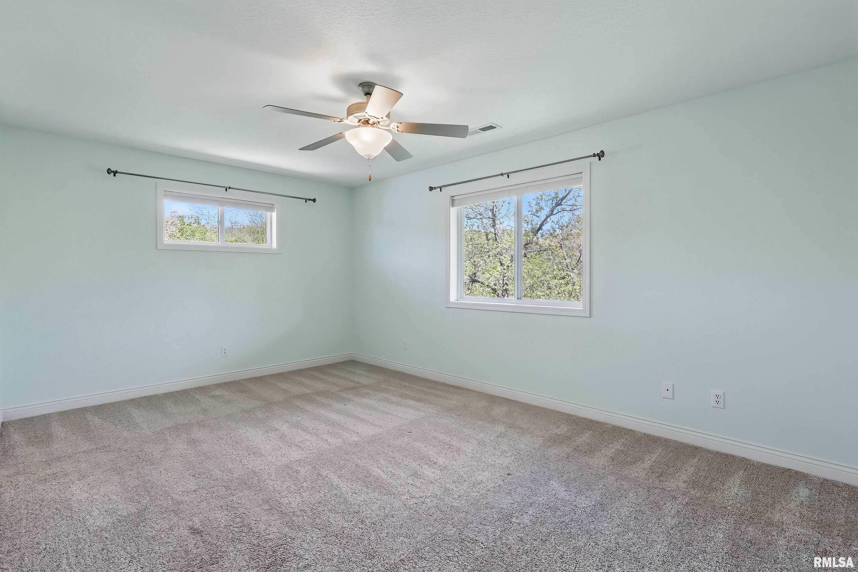 4102 Creek Hill Drive #102, Bettendorf, Iowa image 23