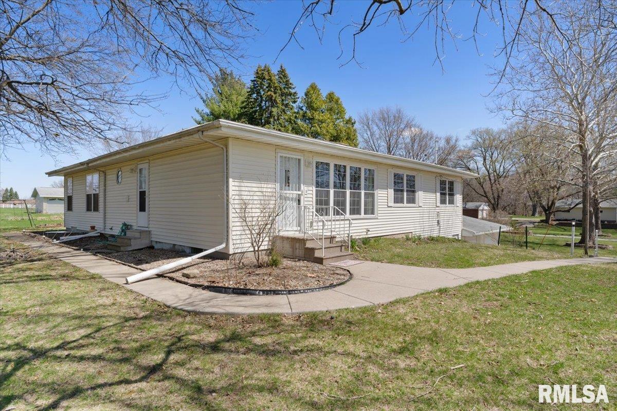 5223 120th Avenue, Milan, Illinois image 3