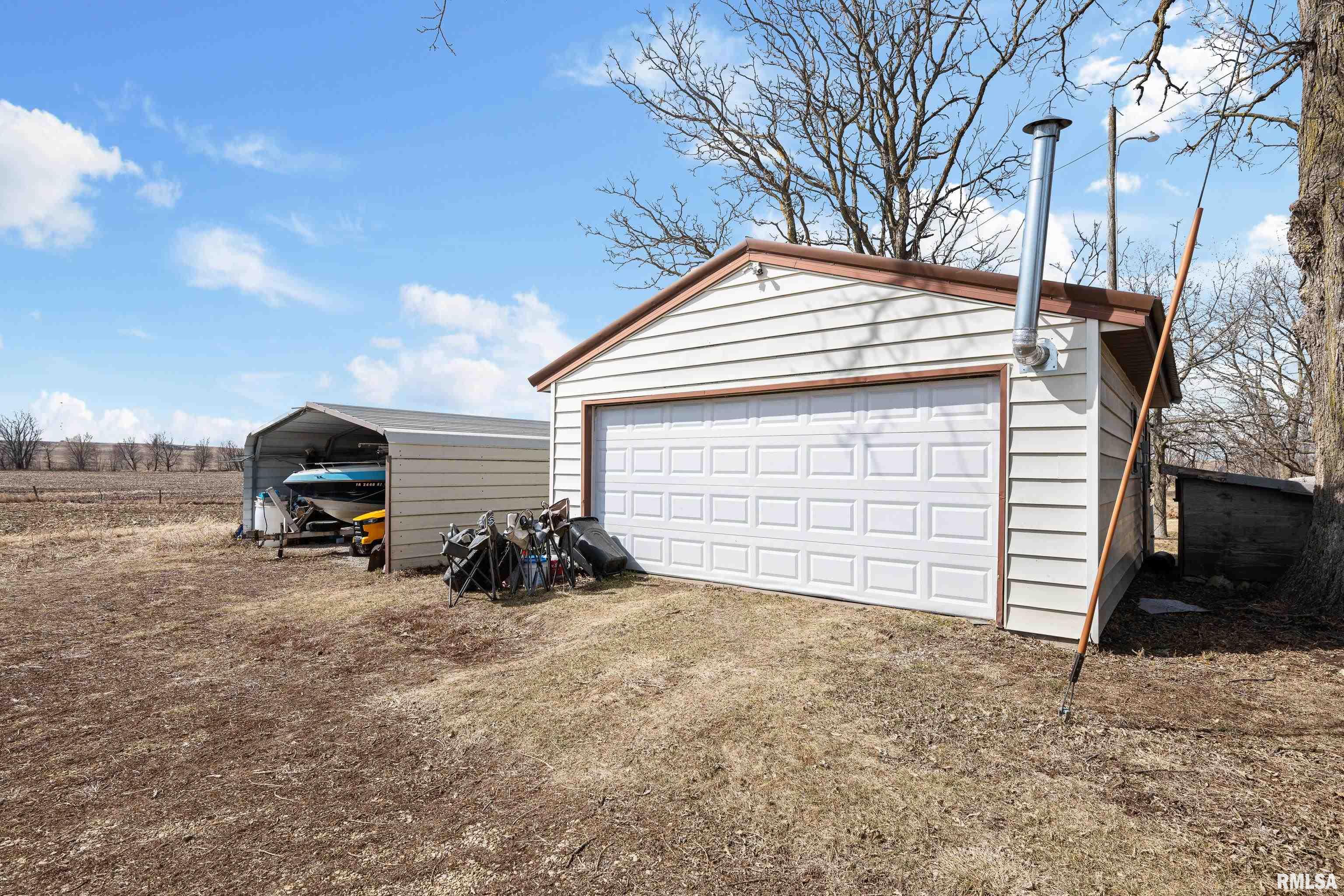 7627 New Liberty Road, Walcott, Iowa image 15