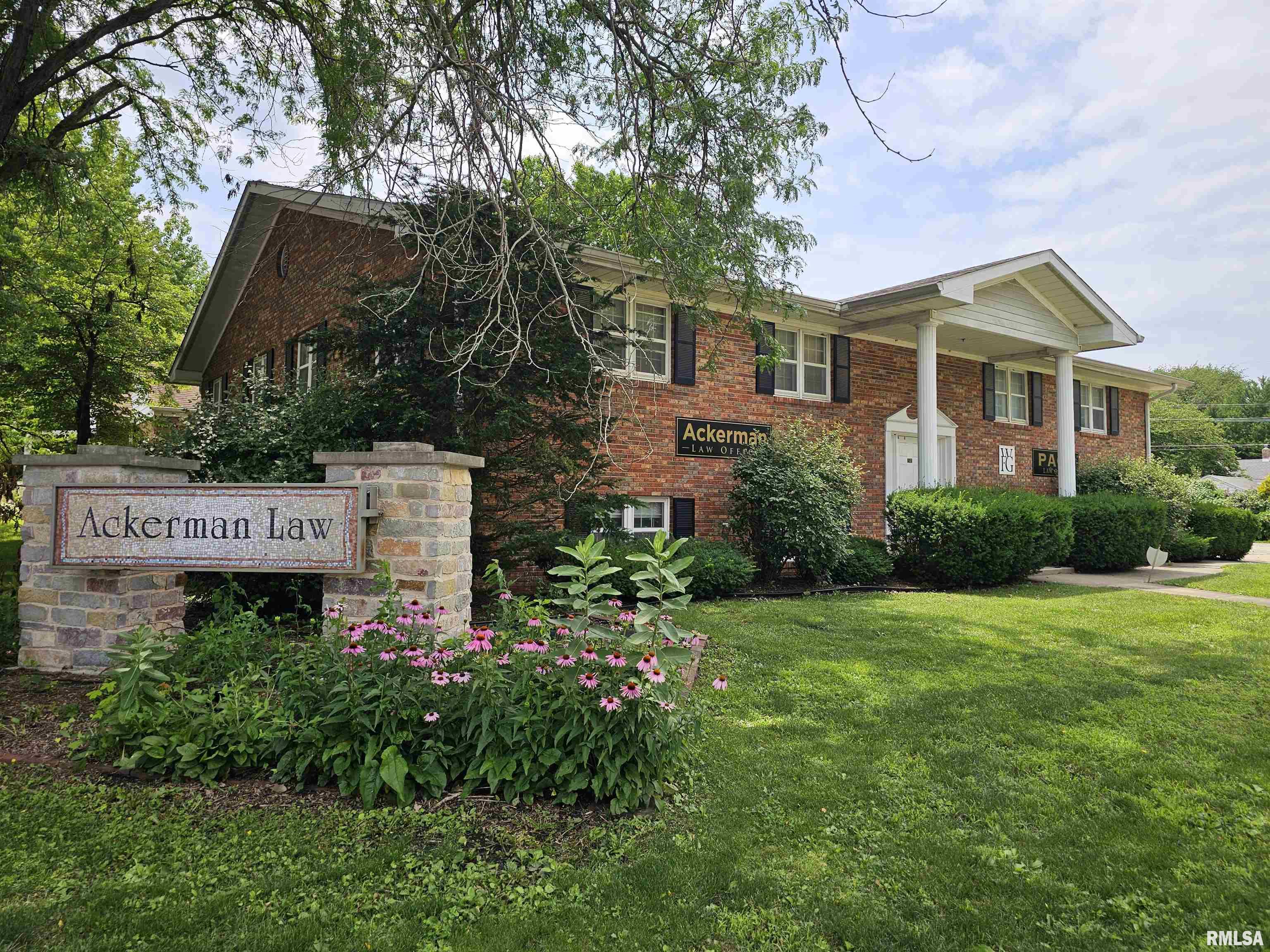 Photo 1 of 11 — 2601 S 5TH Street, Springfield, IL 62703