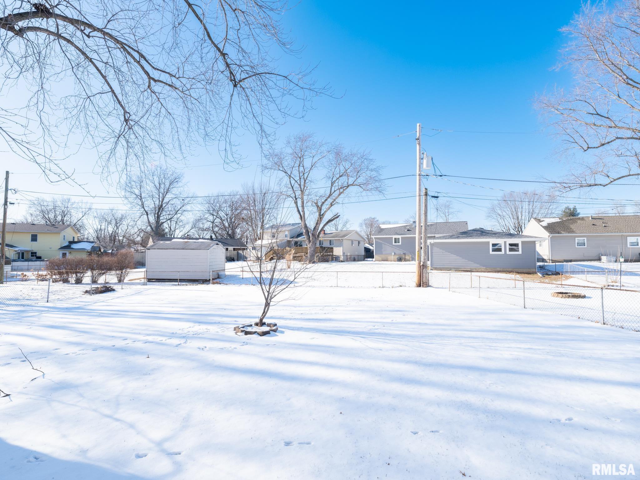 1705 Holiday Drive, Pekin, Illinois image 19