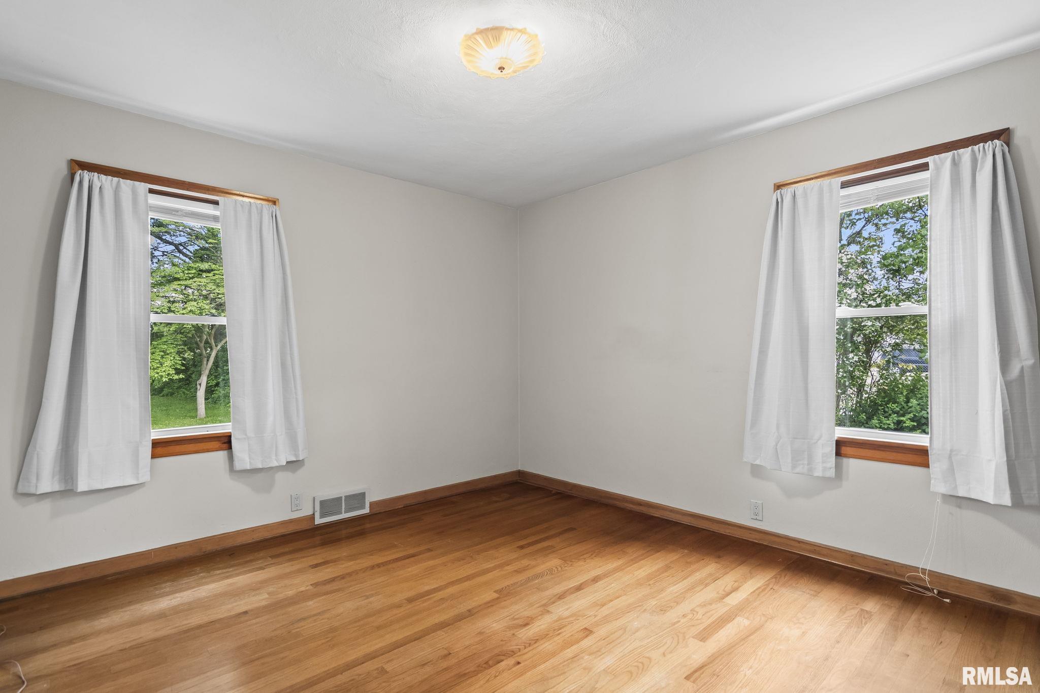 1216 N Rutledge Street, Springfield, Illinois image 12