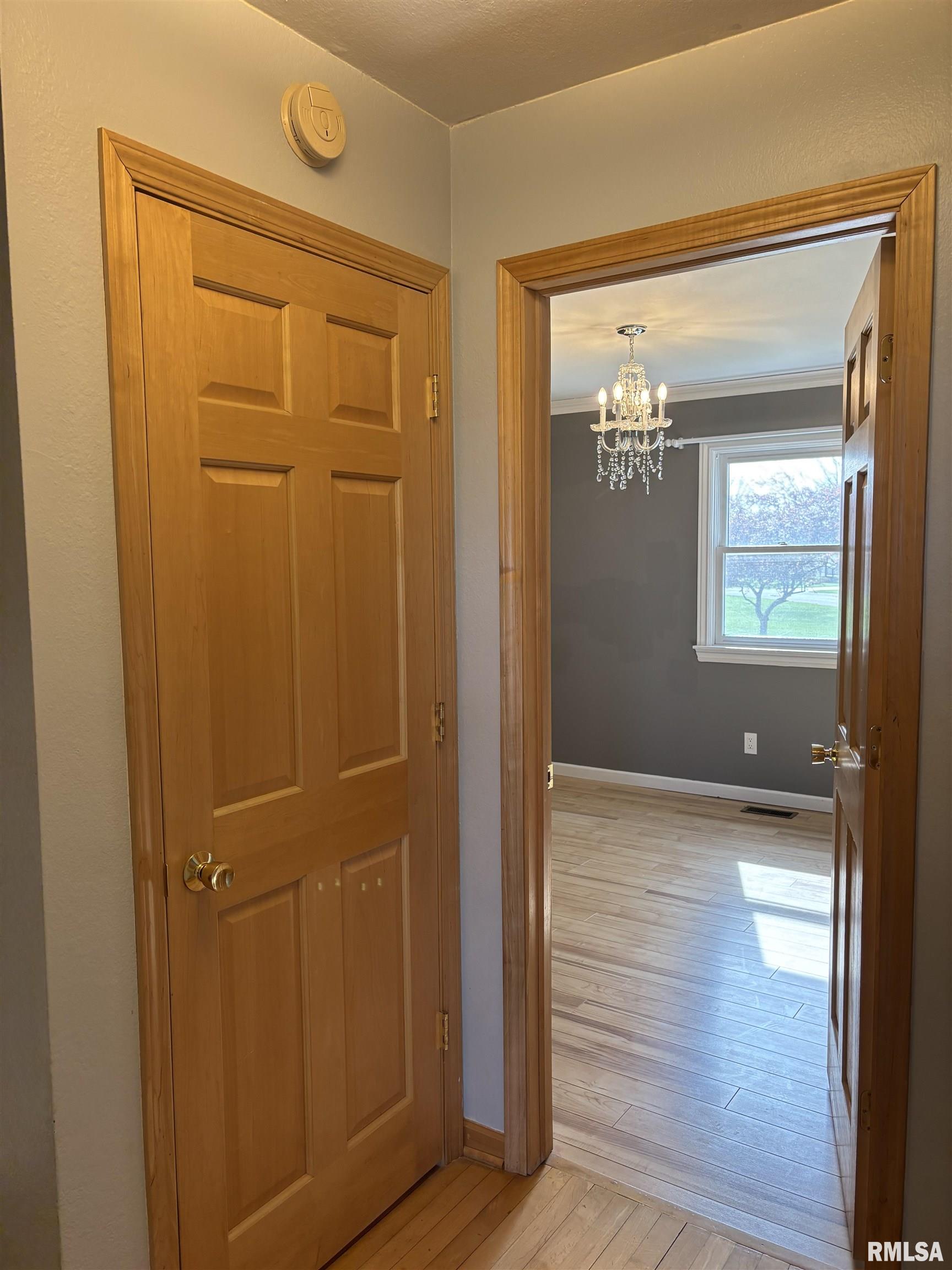 2110 Magnolia Drive, Jacksonville, Illinois image 33