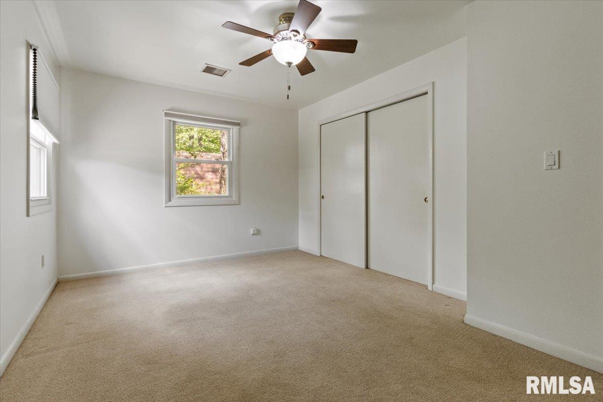105 Beloit Road, Marquette Heights, Illinois image 26