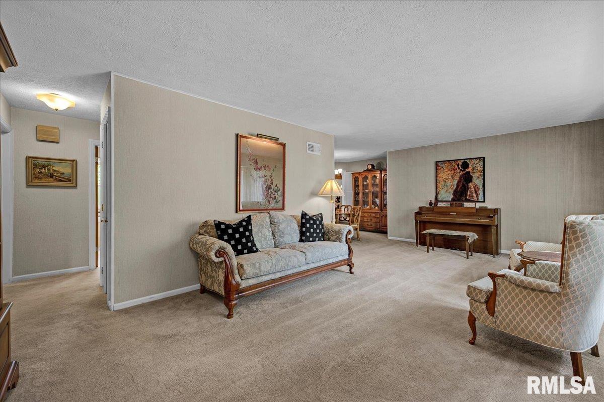 3411 N Bigelow Street, Peoria, Illinois image 5