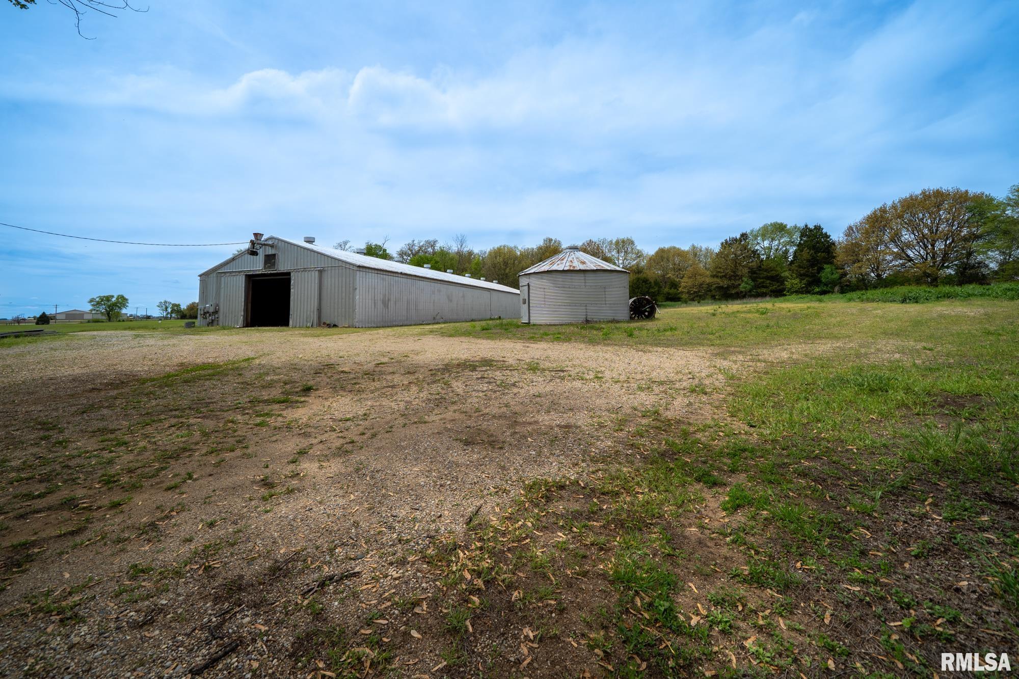 311 2nd Street, Forest City, Illinois image 2