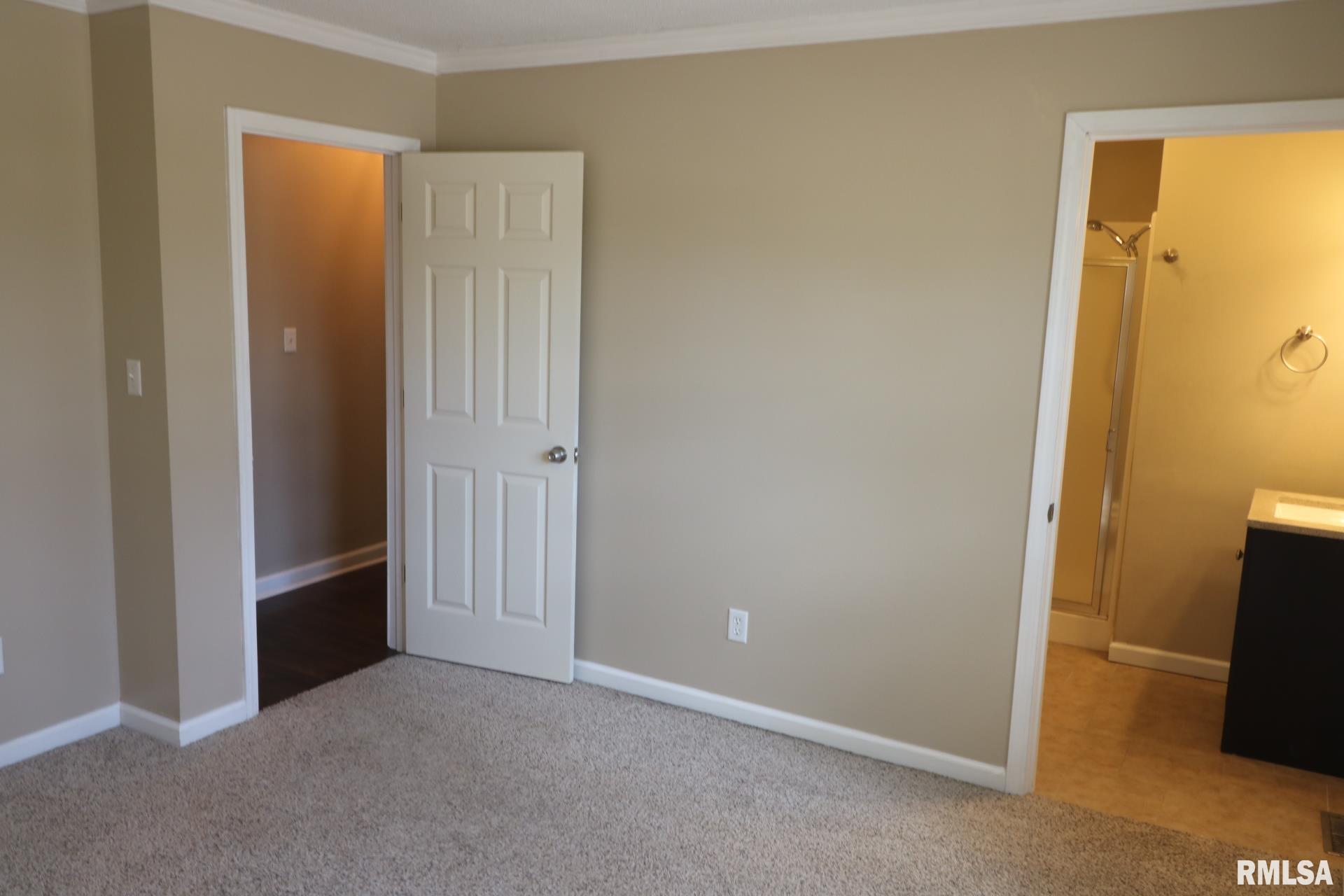 914 Valley Drive, Carterville, Illinois image 22