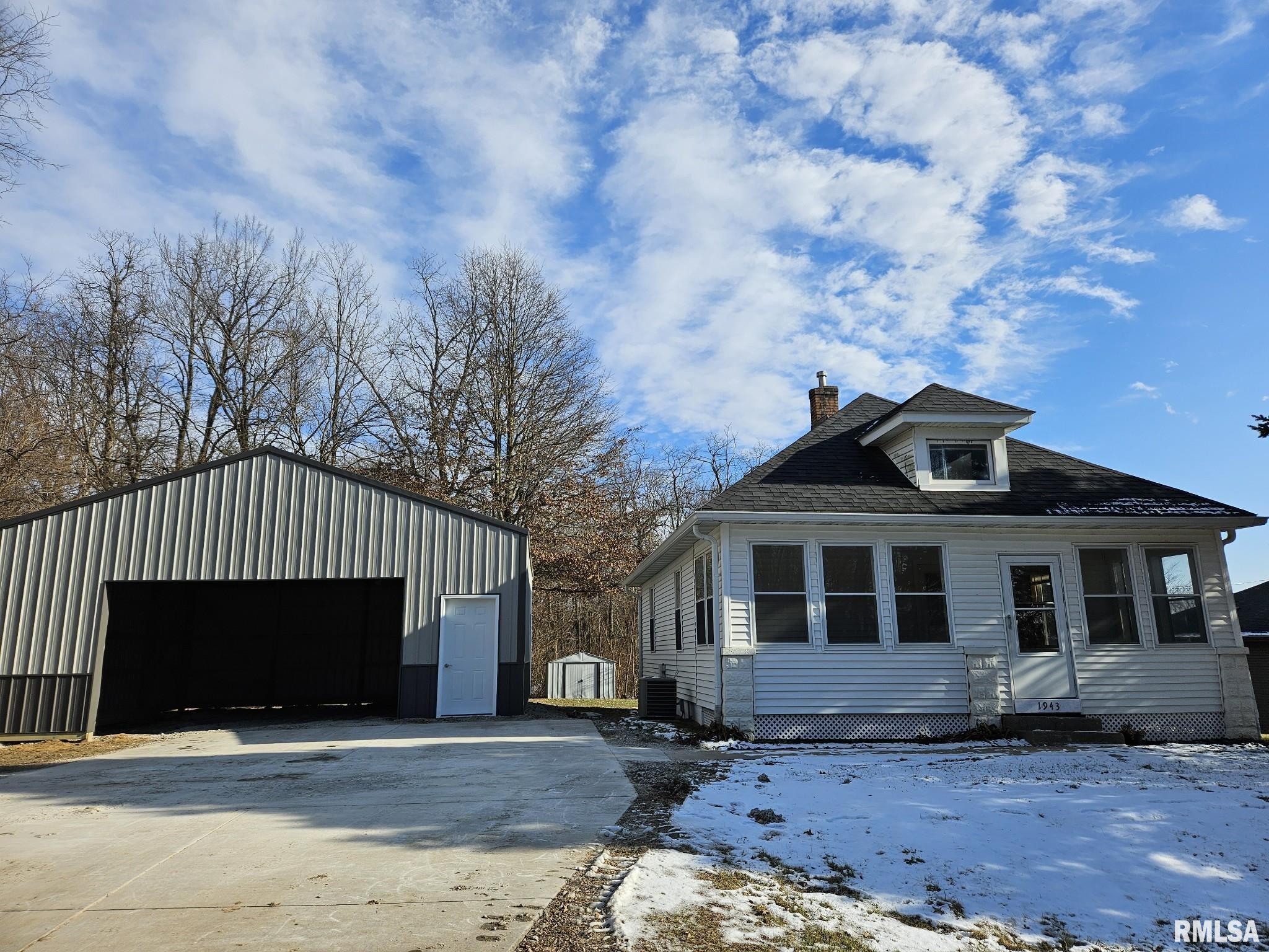 1943 Zachary Avenue, Montpelier, Iowa image 2