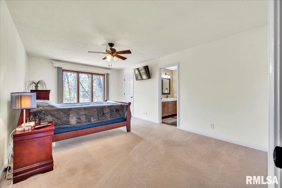 11901 N Windcrest Court, Dunlap, Illinois image 16