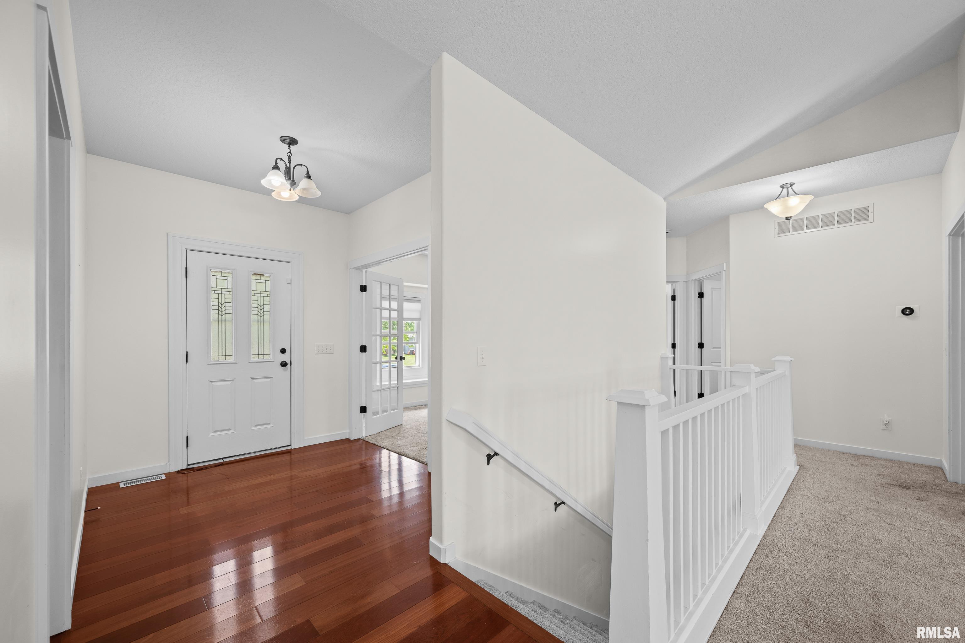 17 Blackstone Way, Le Claire, Iowa image 21