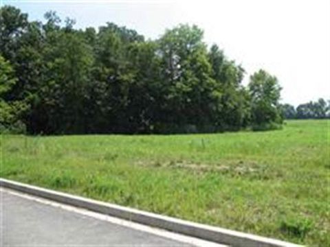 Vacant Land For Sale - 104 Amelia Drive<br/> East Peoria, IL 61611